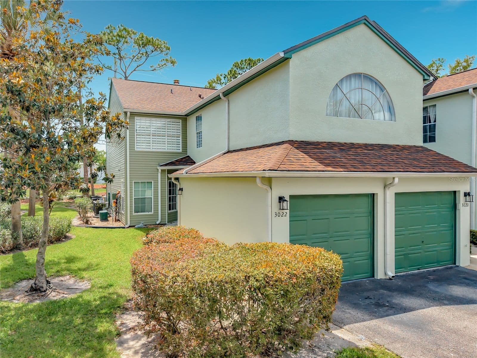 3022 COTTAGE GROVE