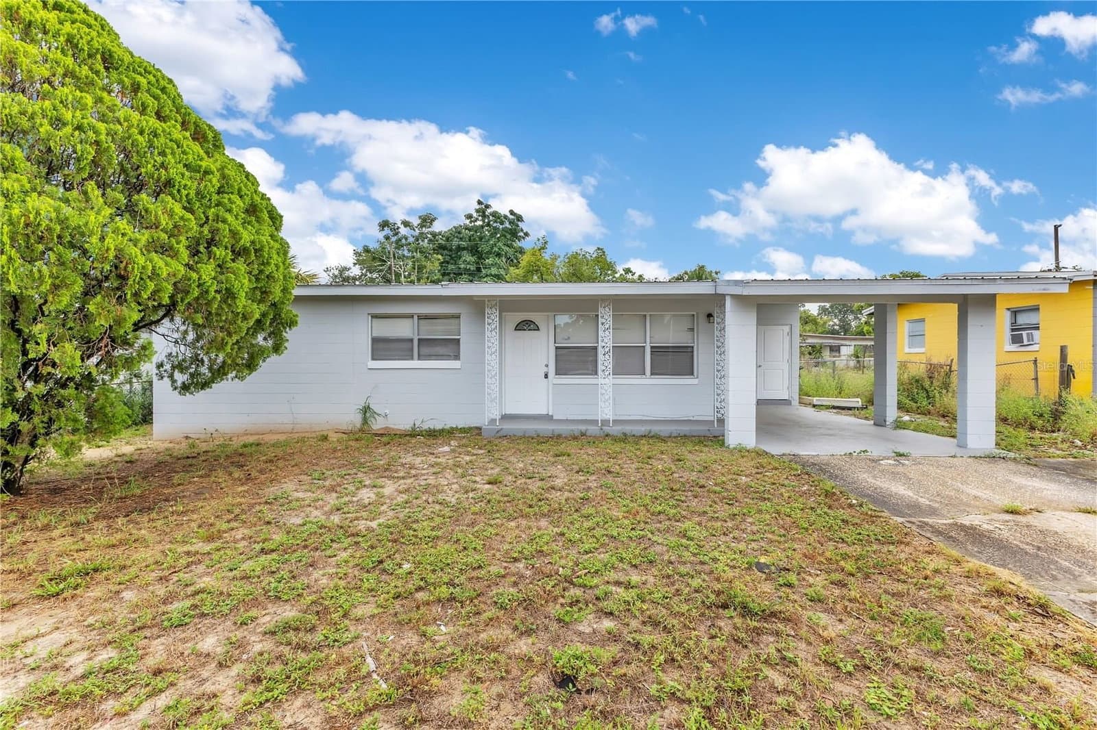 6132 LIVINGSTON