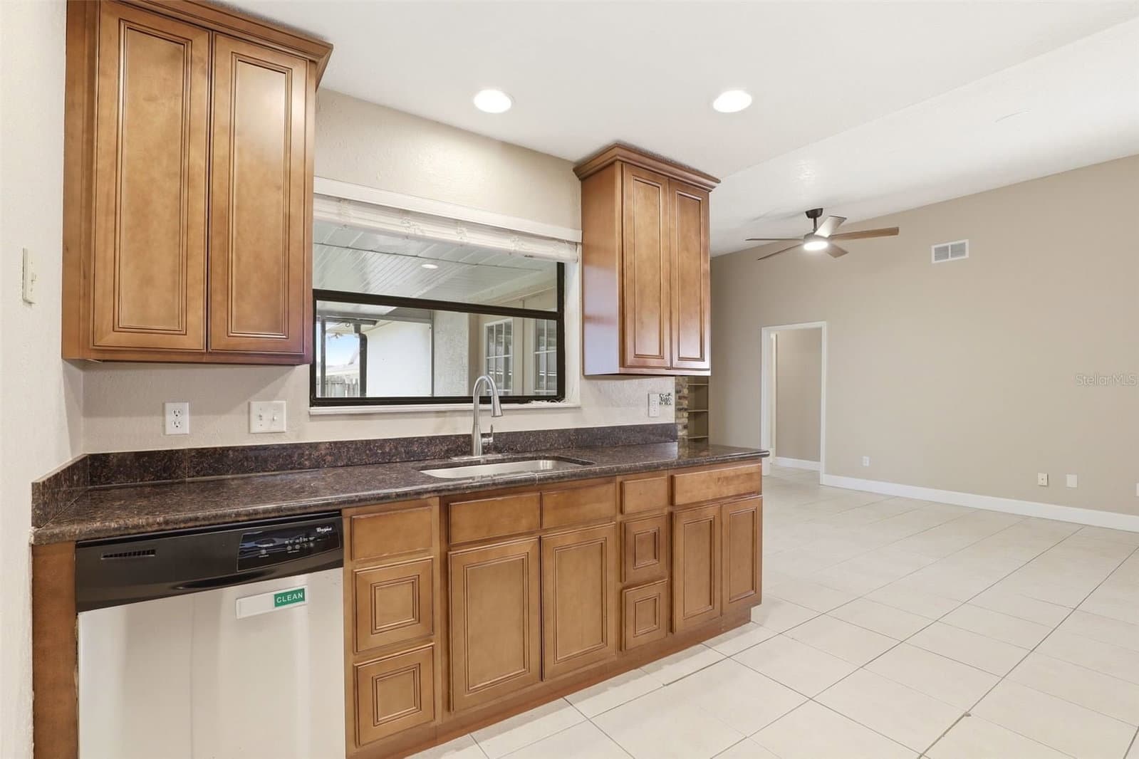 7320 WETHERSFIELD