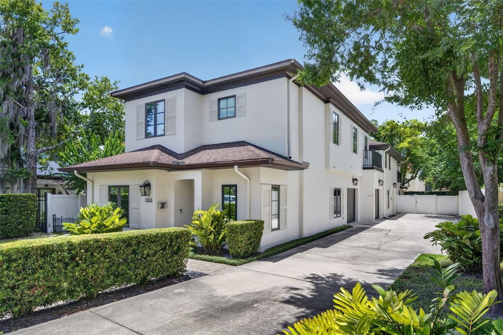 1265 ARLINGTON PL