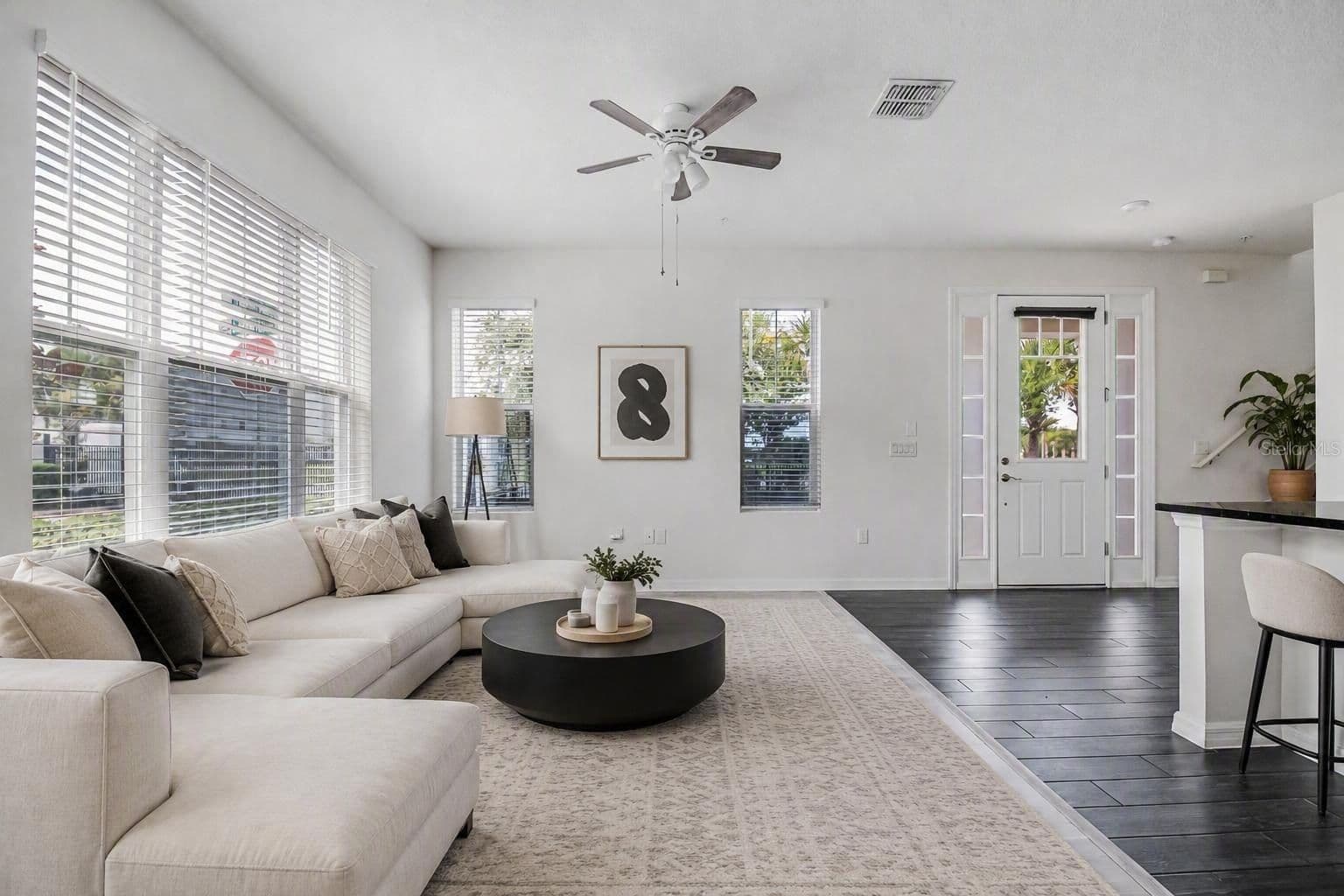 9586 POPLAR RIDGE