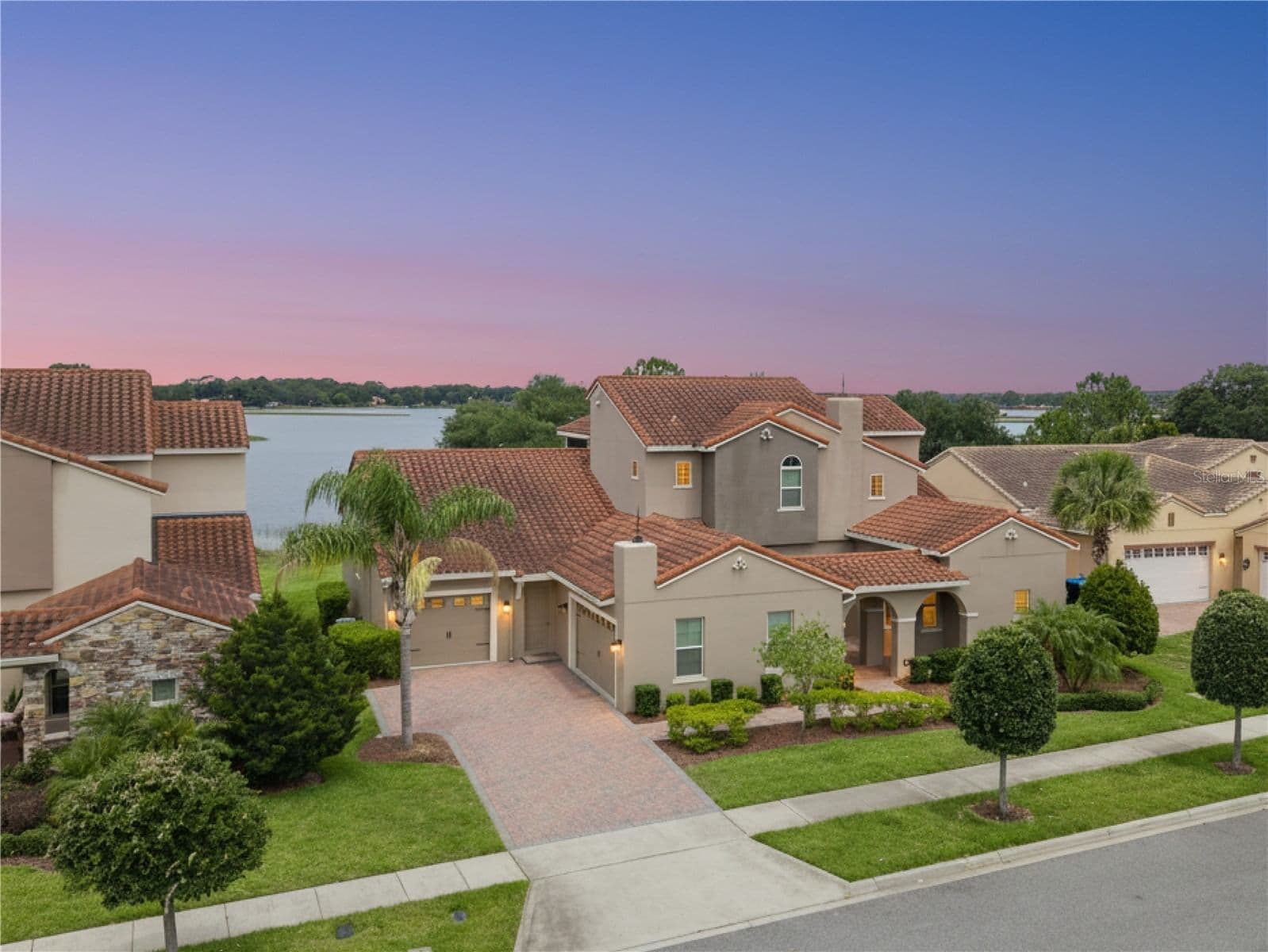 Photo 4 of 8750 BAYVIEW CROSSING