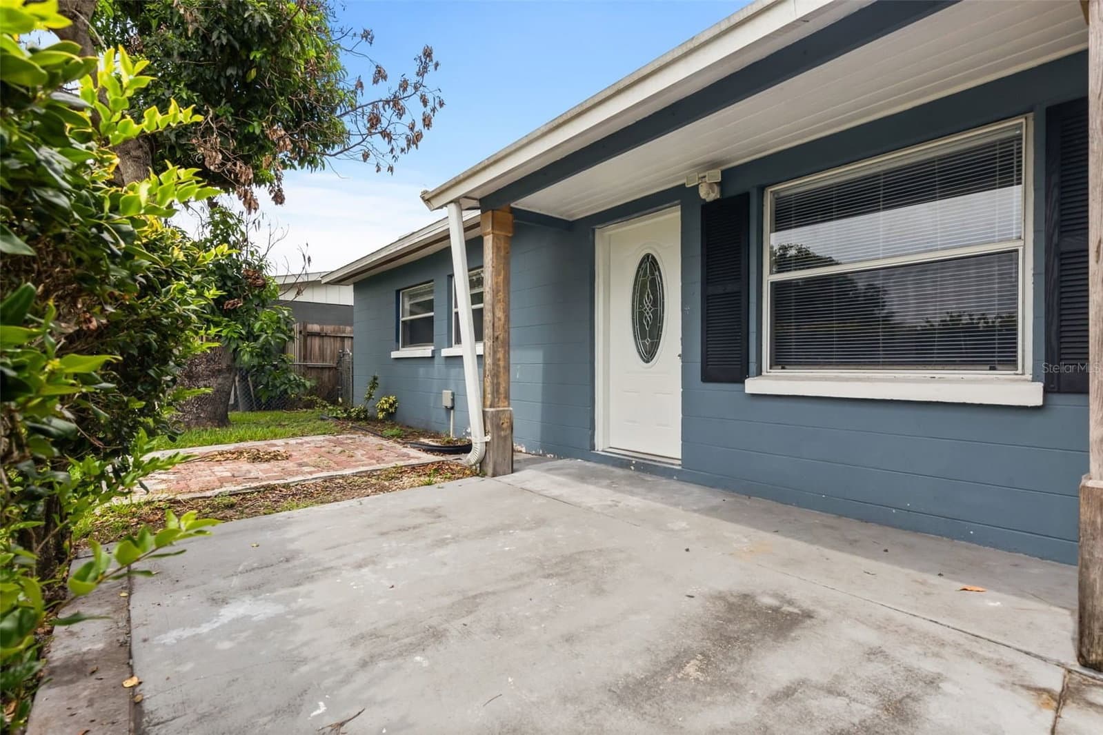 1039 WOODLAND