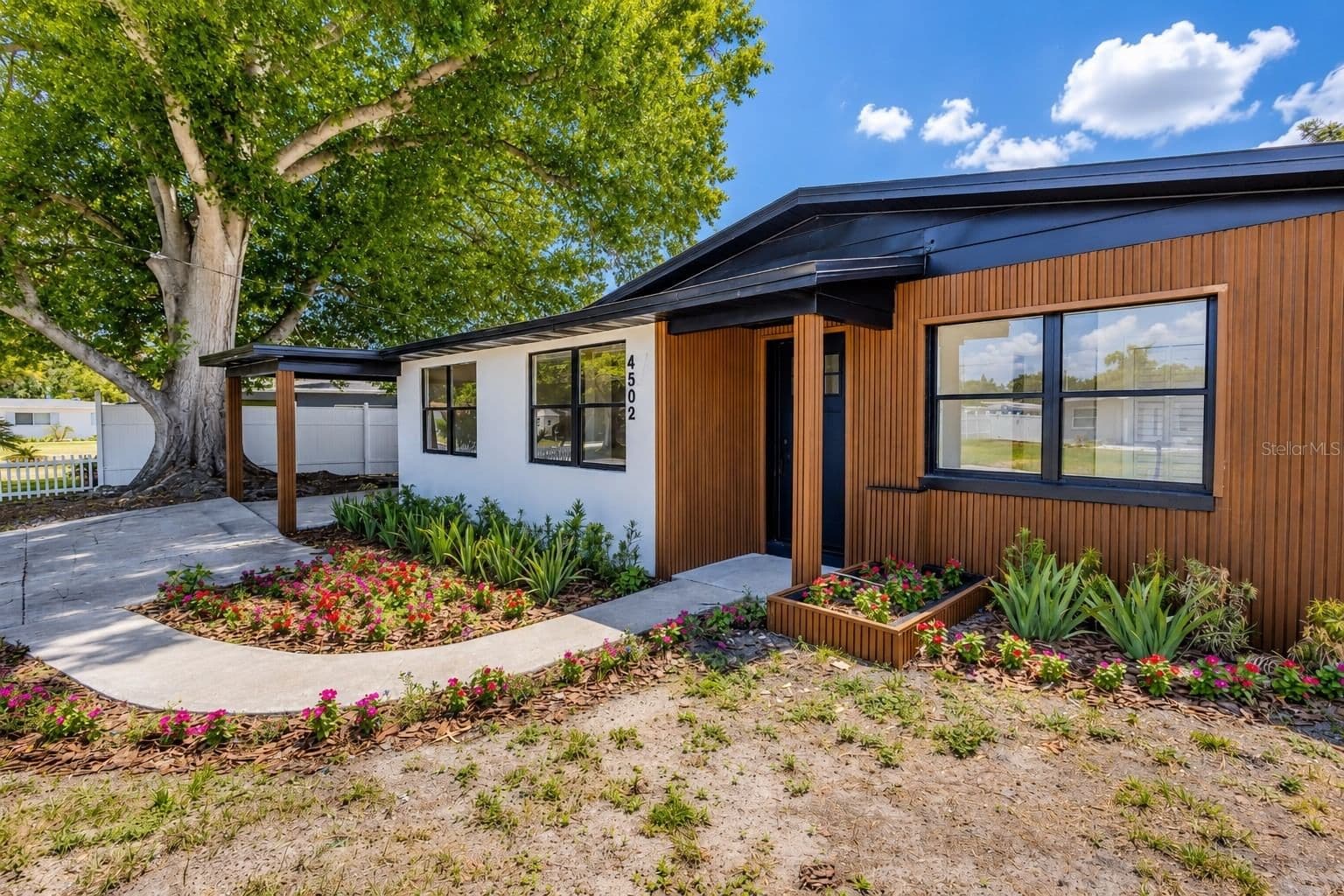 4502 GRADY