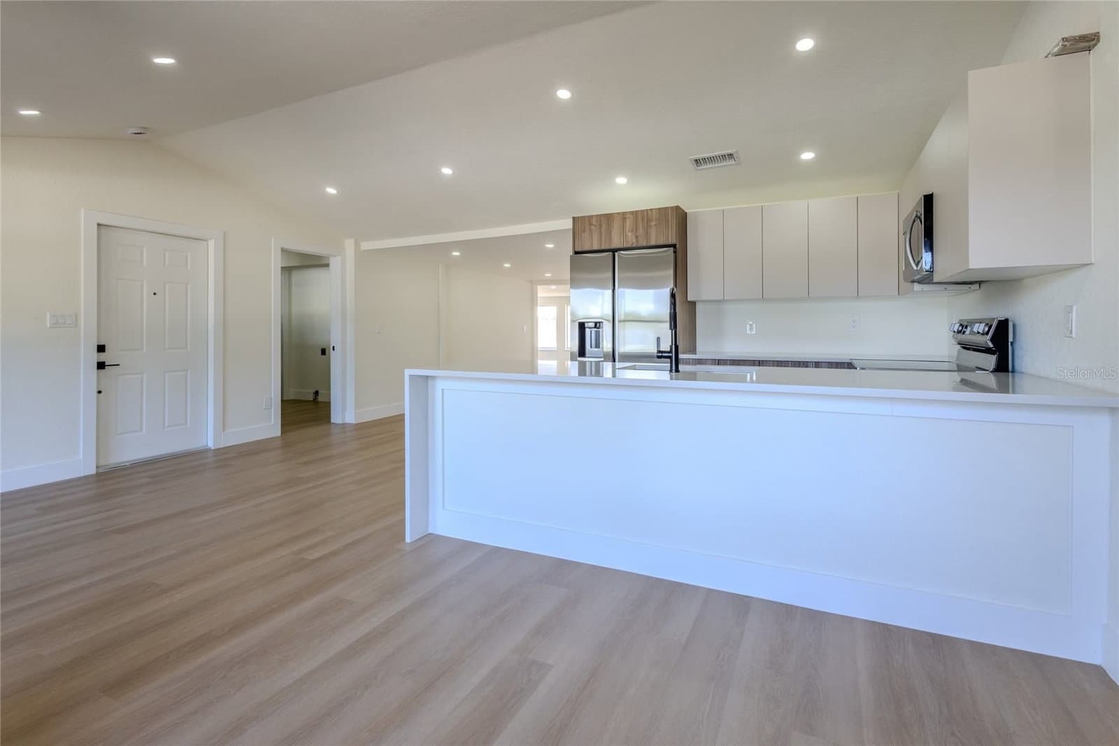 4502 GRADY