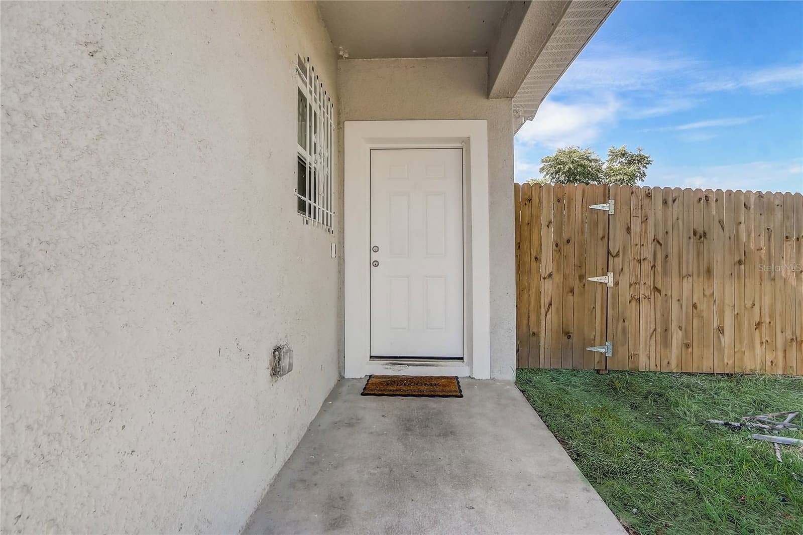 Photo 4 of 6120 DENSON