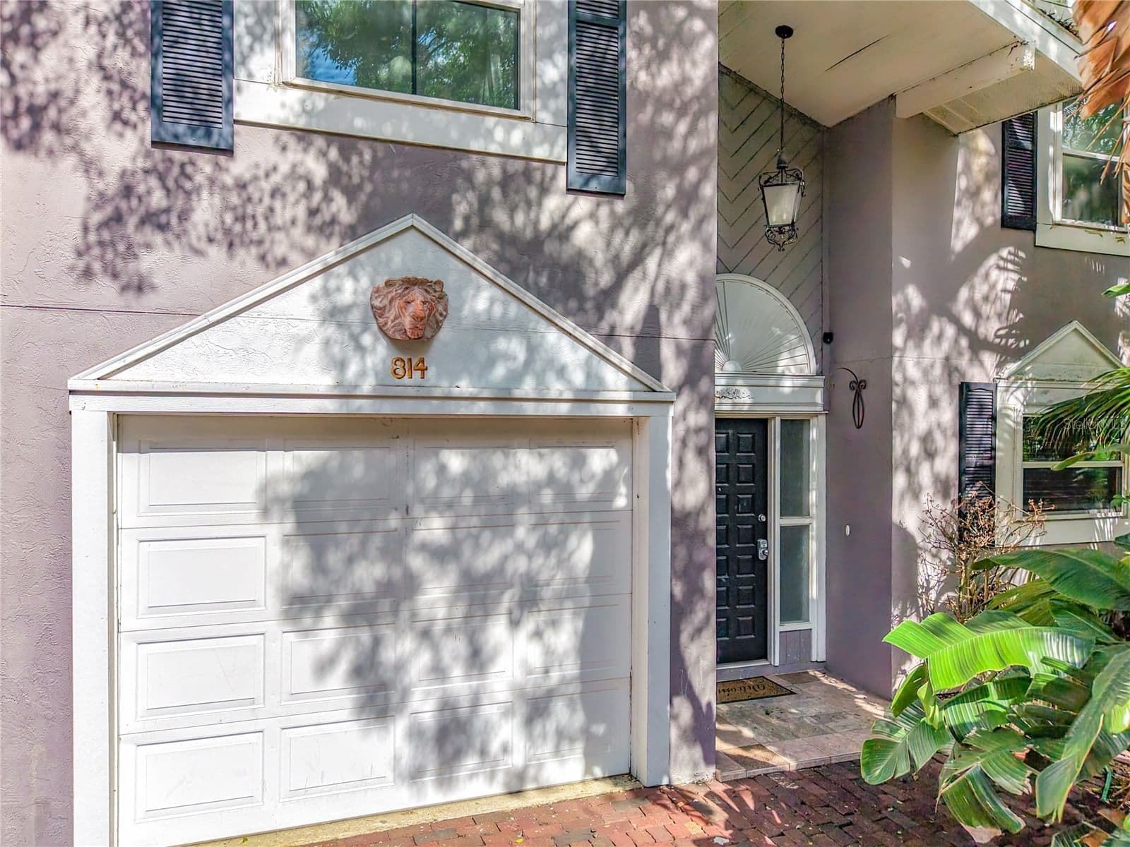 814 LAUREL