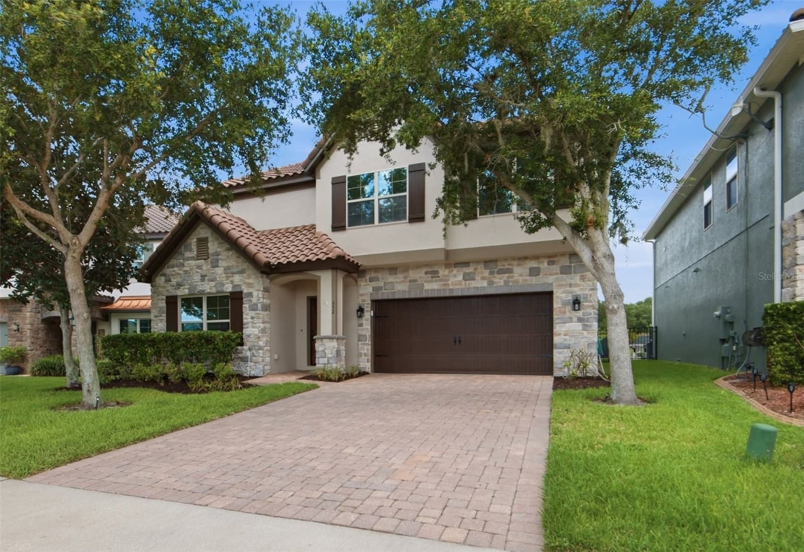 552 EGRET PLACE