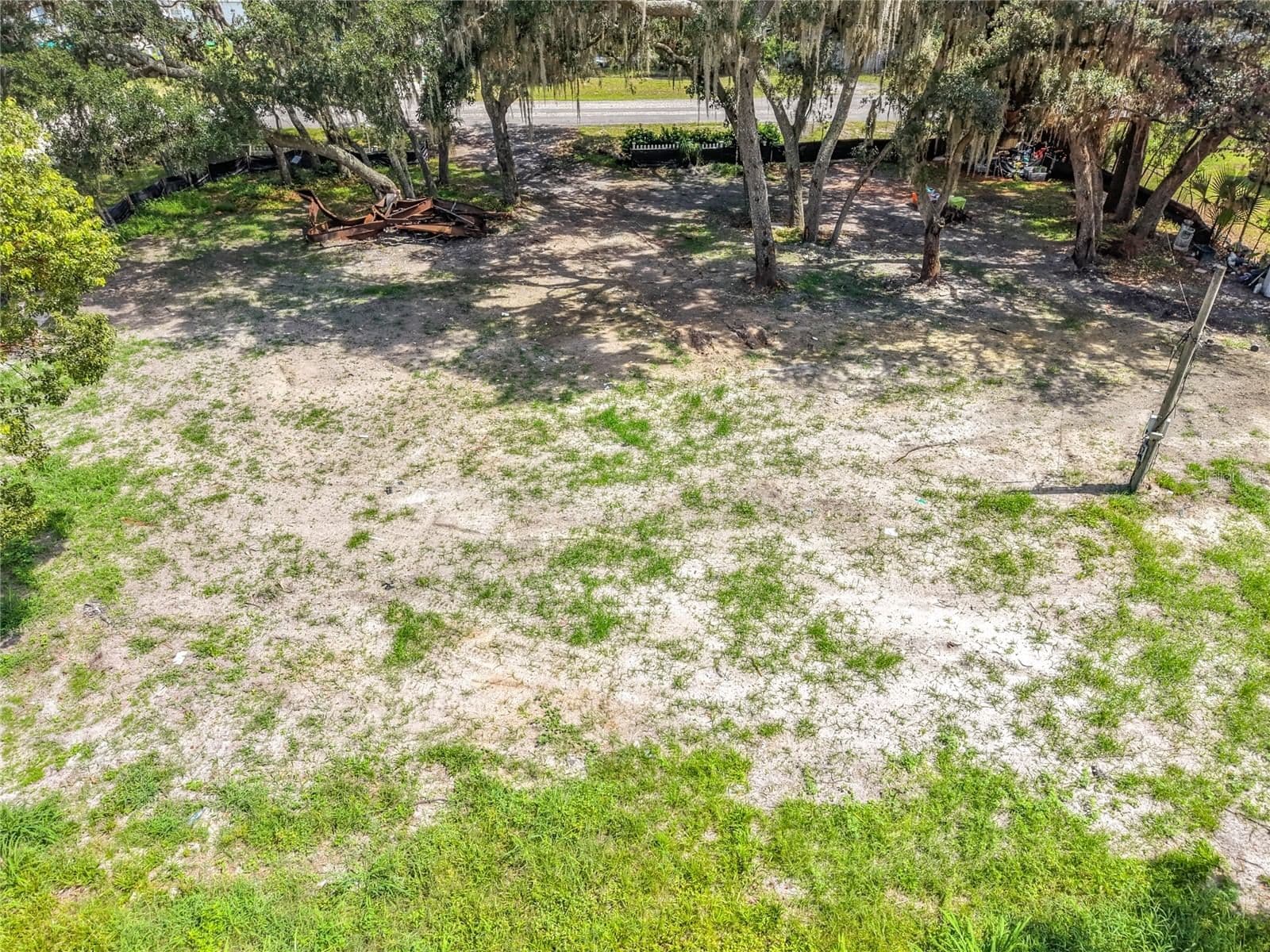 Photo 4 of 15832 BERMUDA