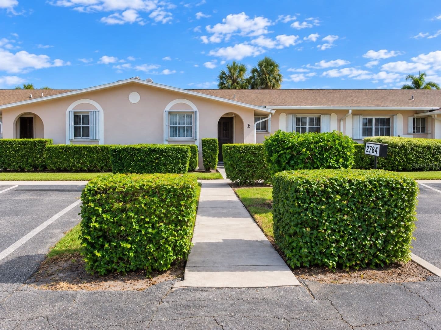 Photo 4 of 2784 DUDLEY Drive #E