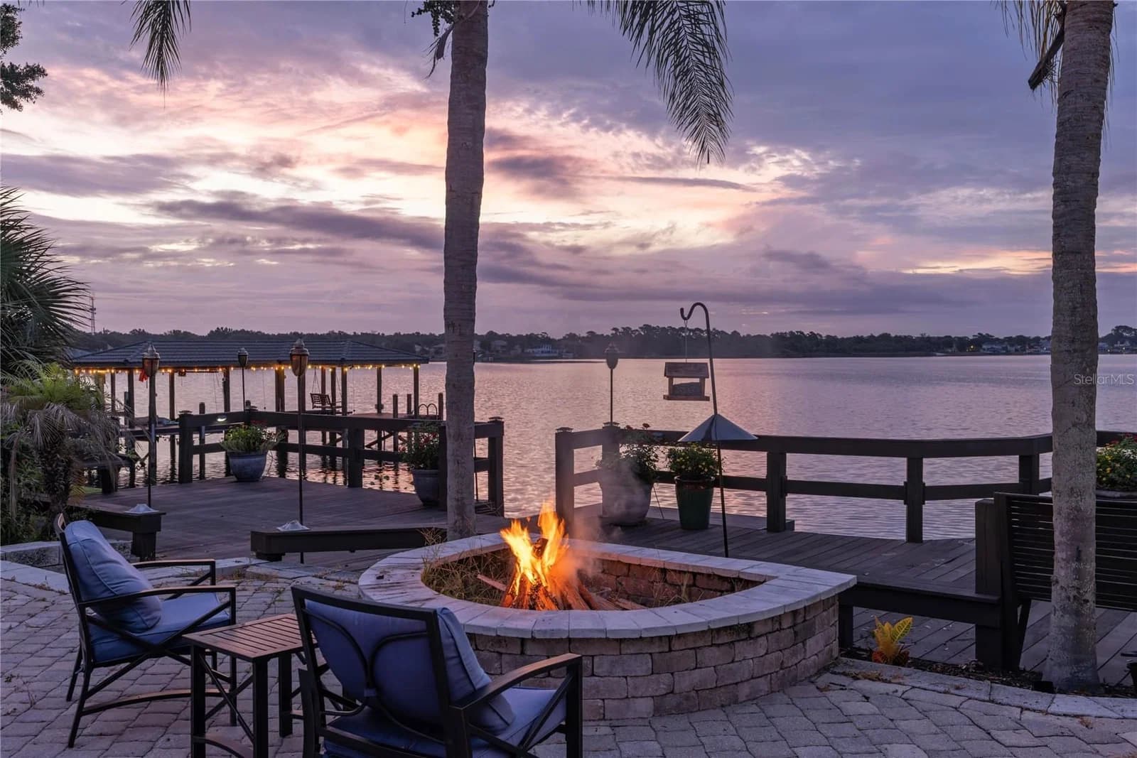 Photo 4 of 2201 COVE Court