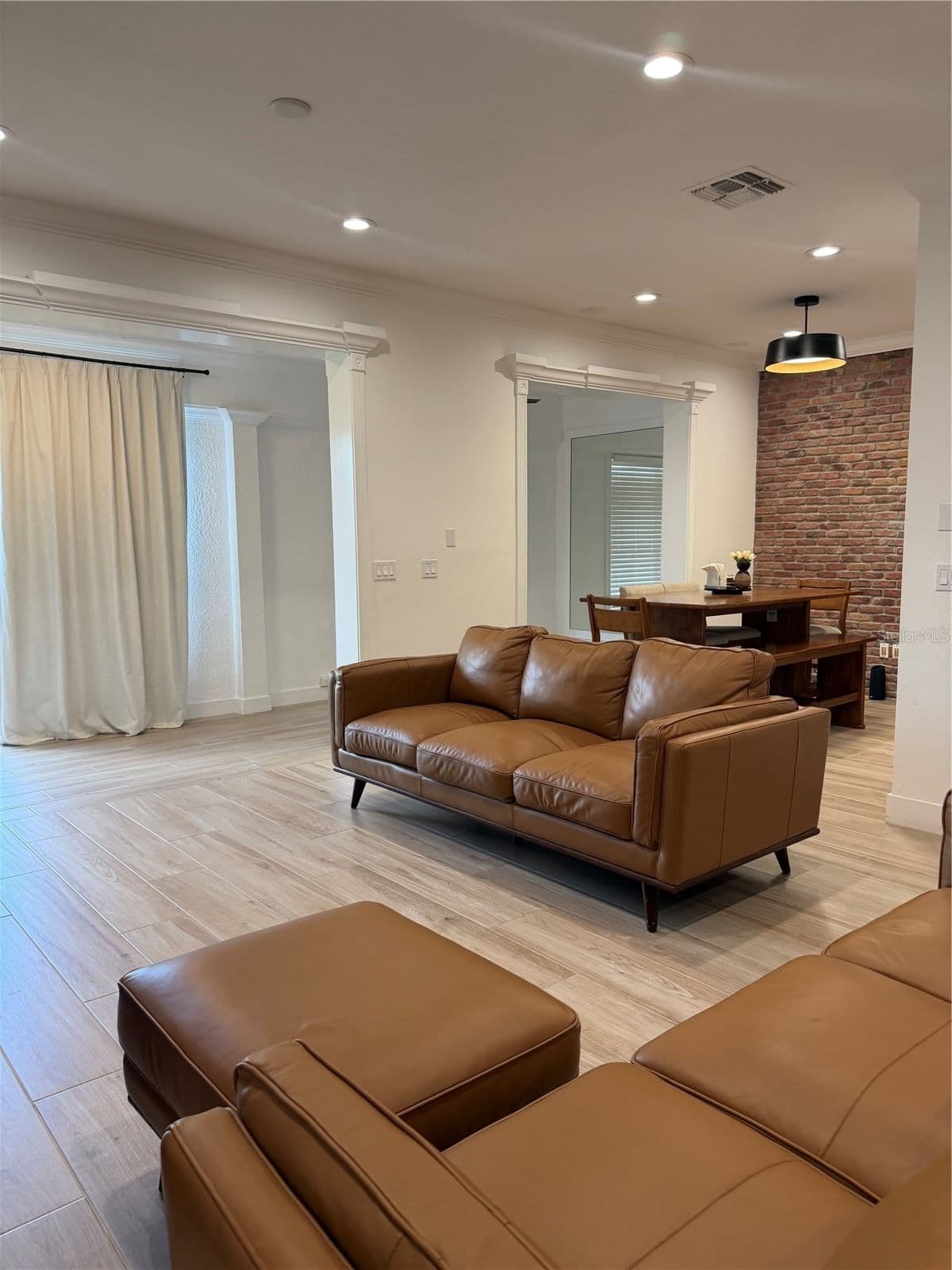 Photo 5 of 1413 PORTOFINO MEADOWS