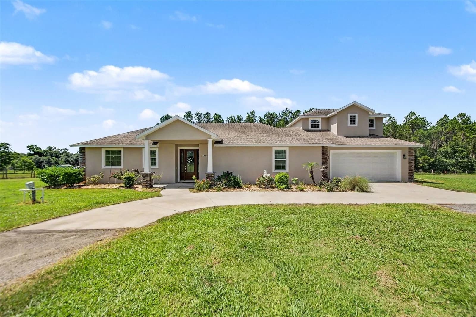 11200 BUCKHILL Lane