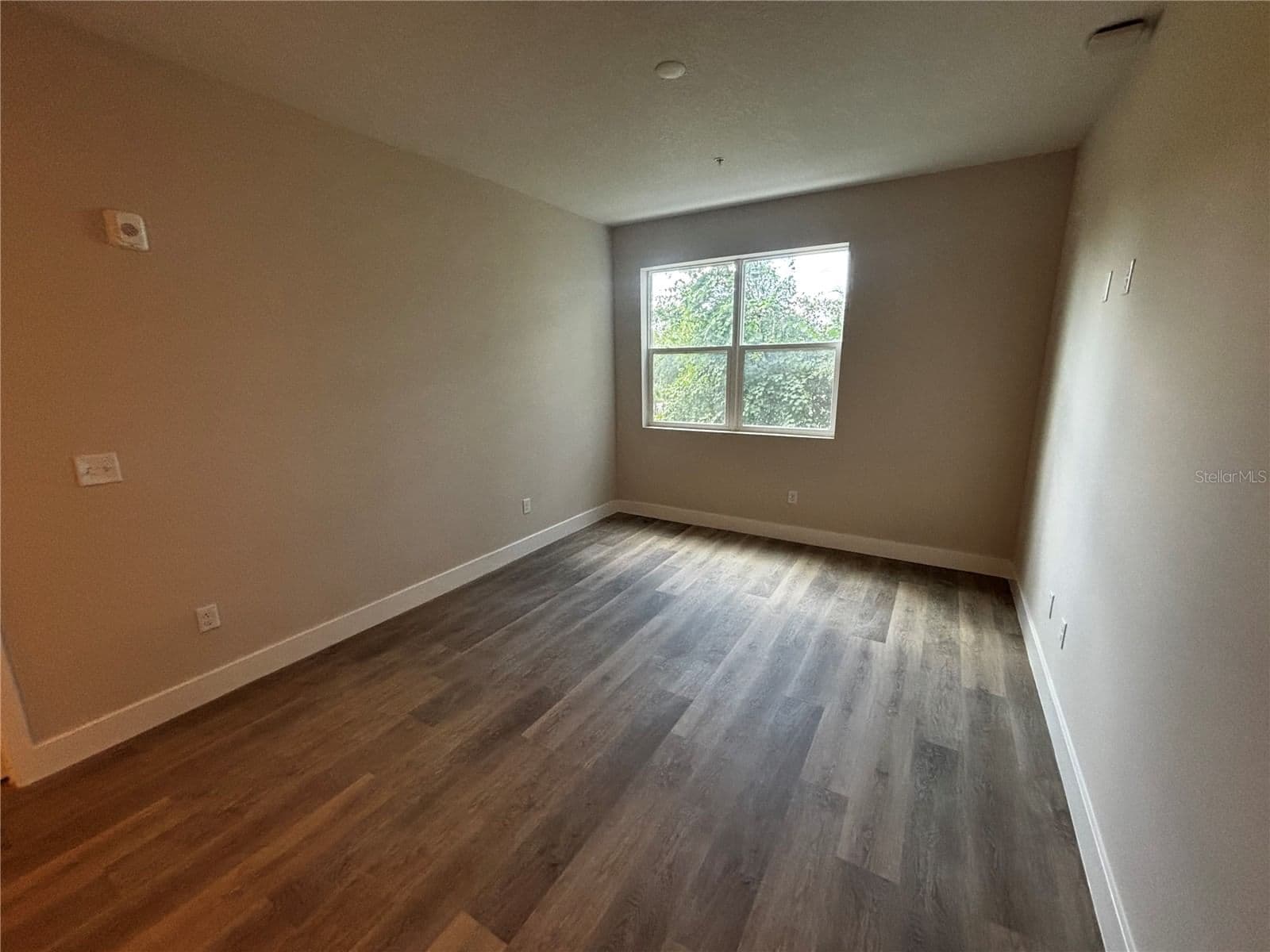 Photo 5 of 4424 TEXAS