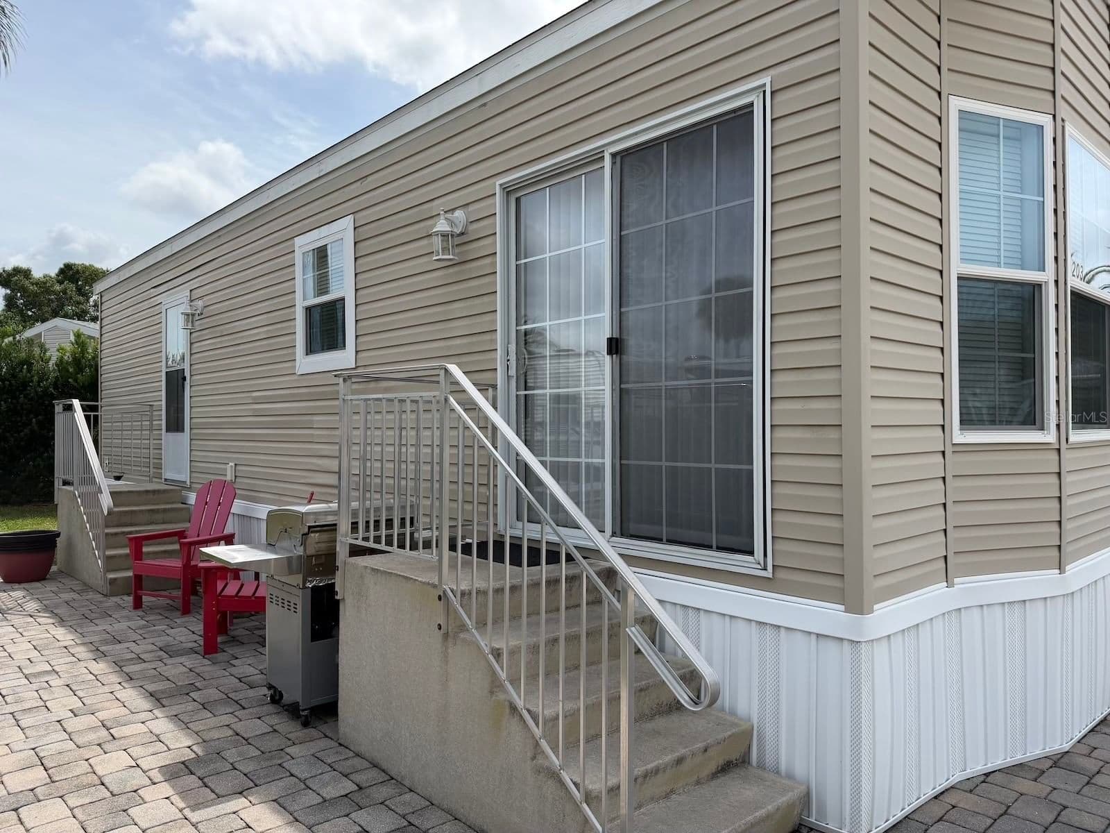 2414 LIMEWOOD