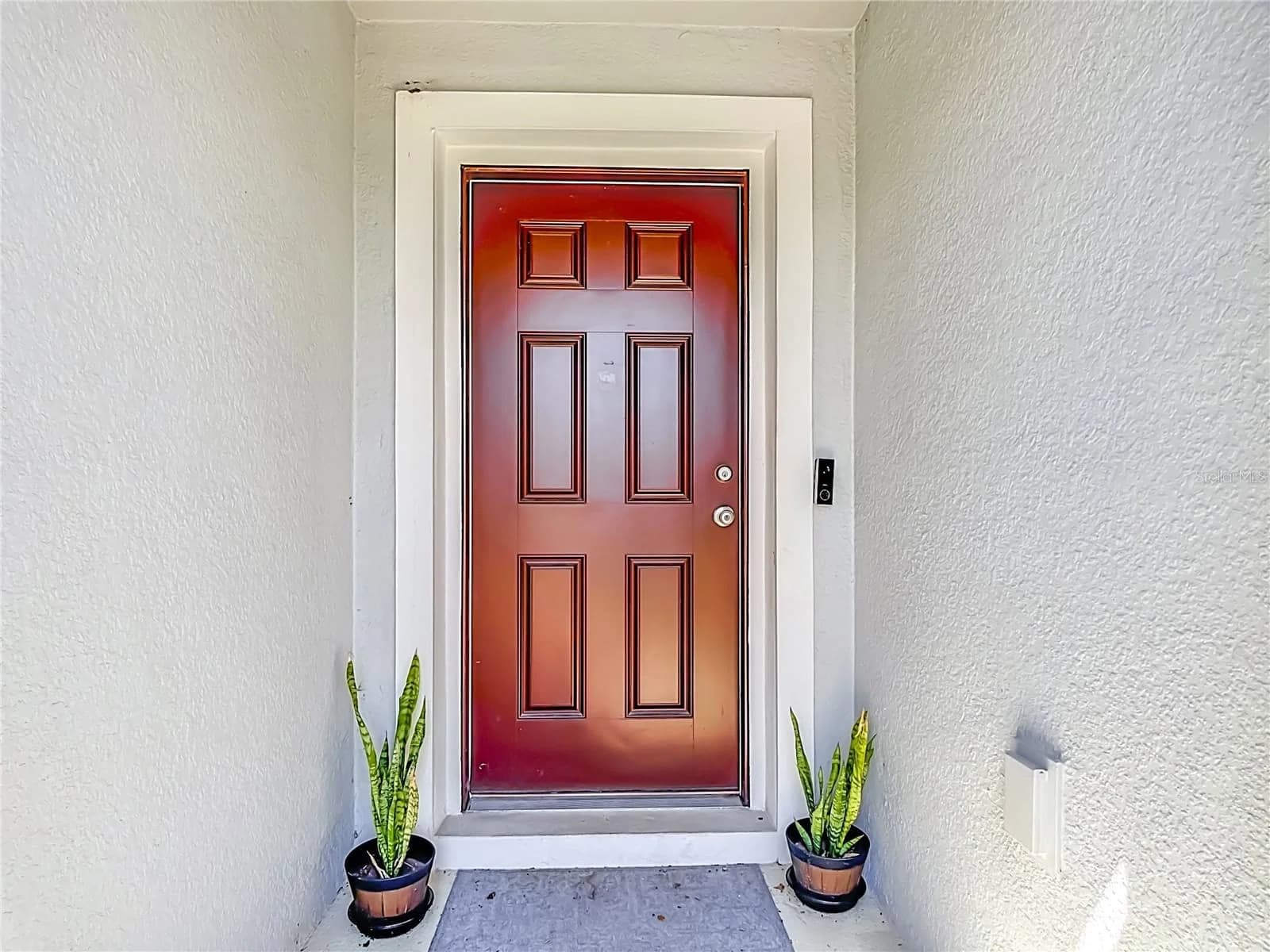 Photo 4 of 1045 AUGUSTUS Drive