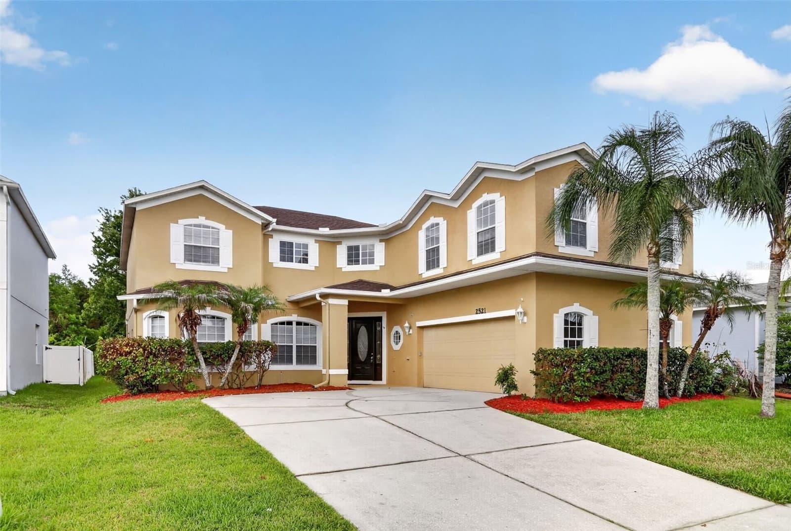 2521 BARWICK