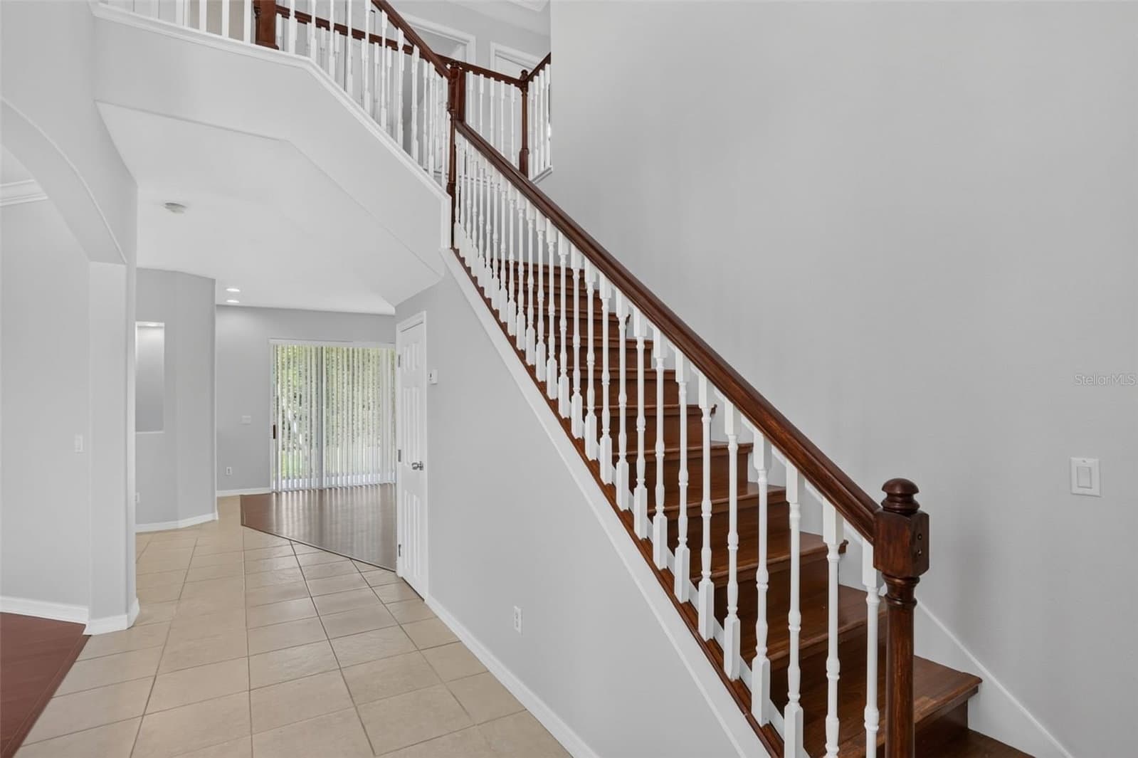 2521 BARWICK