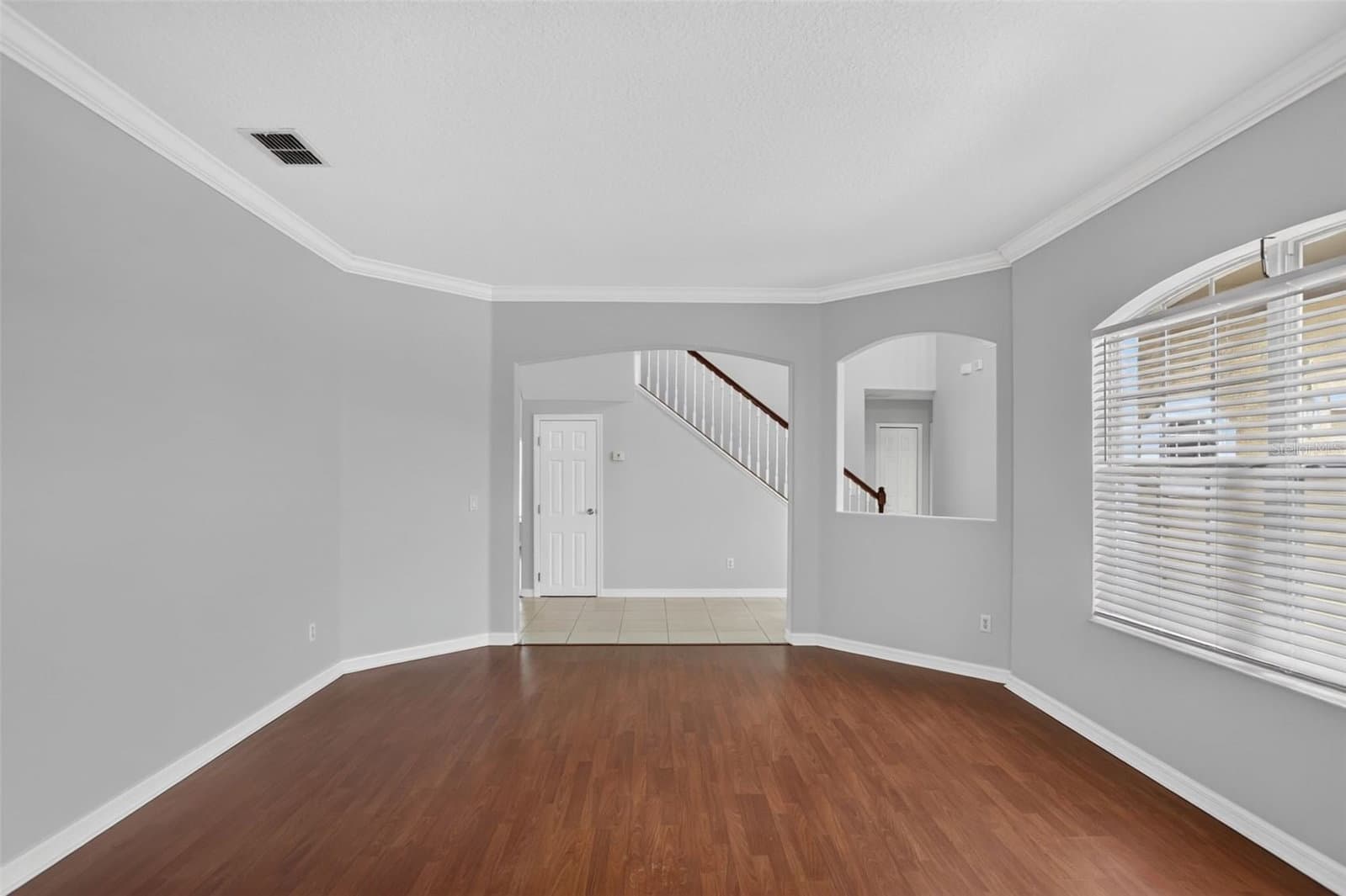 Photo 5 of 2521 BARWICK