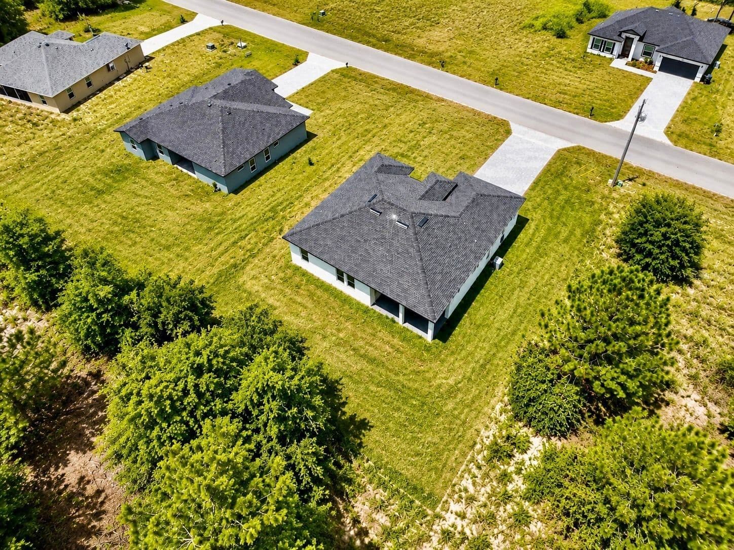 Photo 4 of 15775 59TH AVENUE