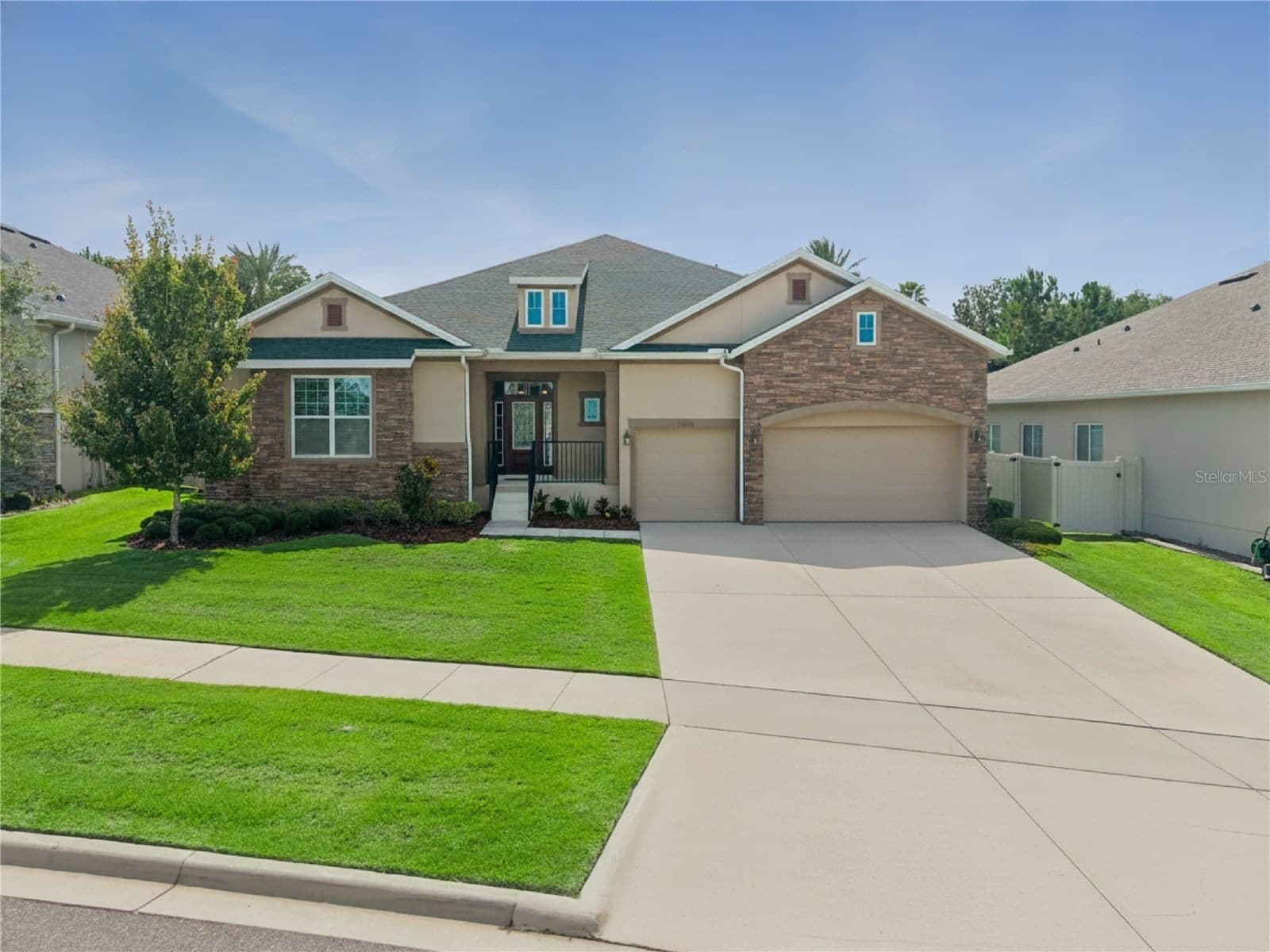 17286 HICKORY WIND