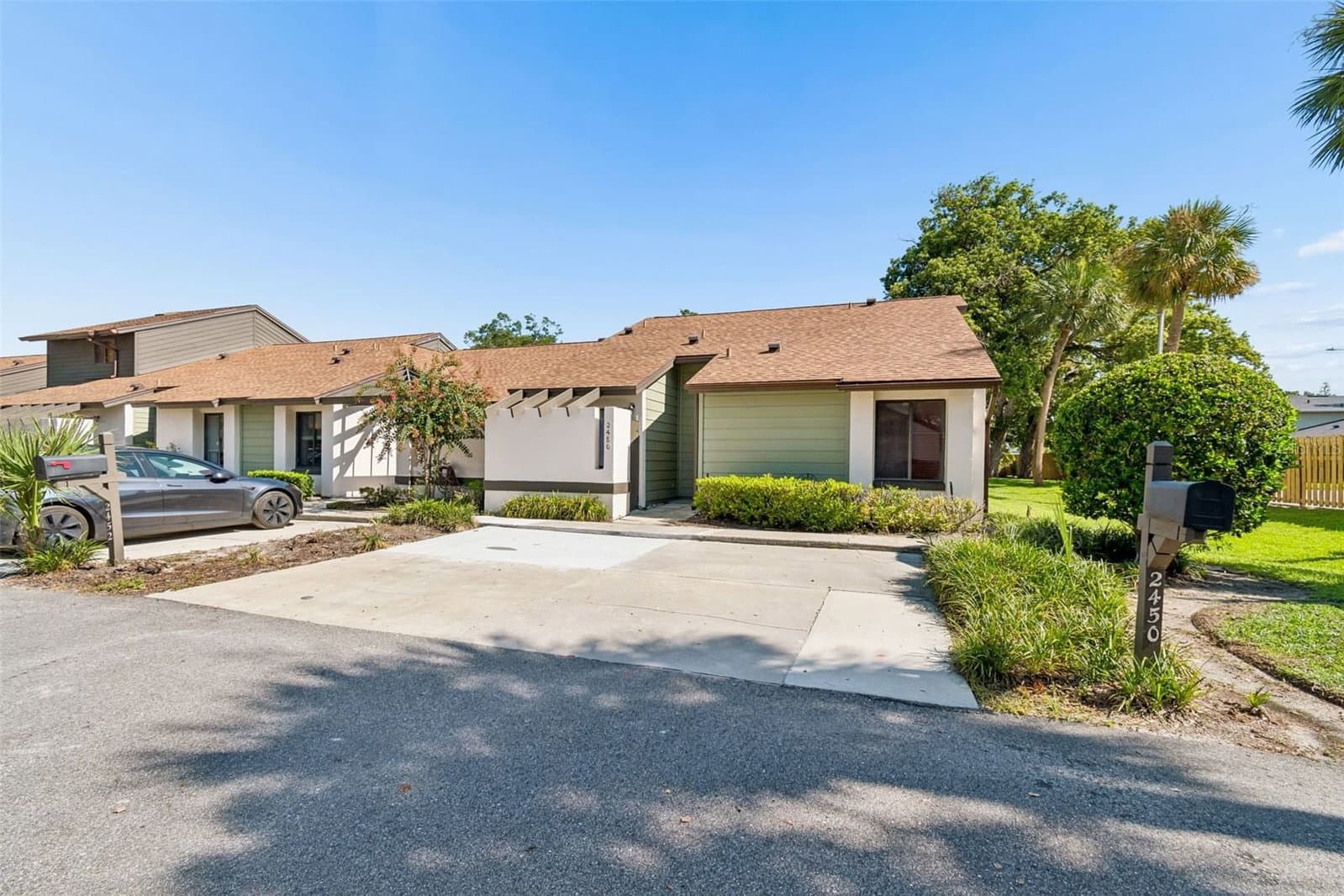 2450 GRAND TETON