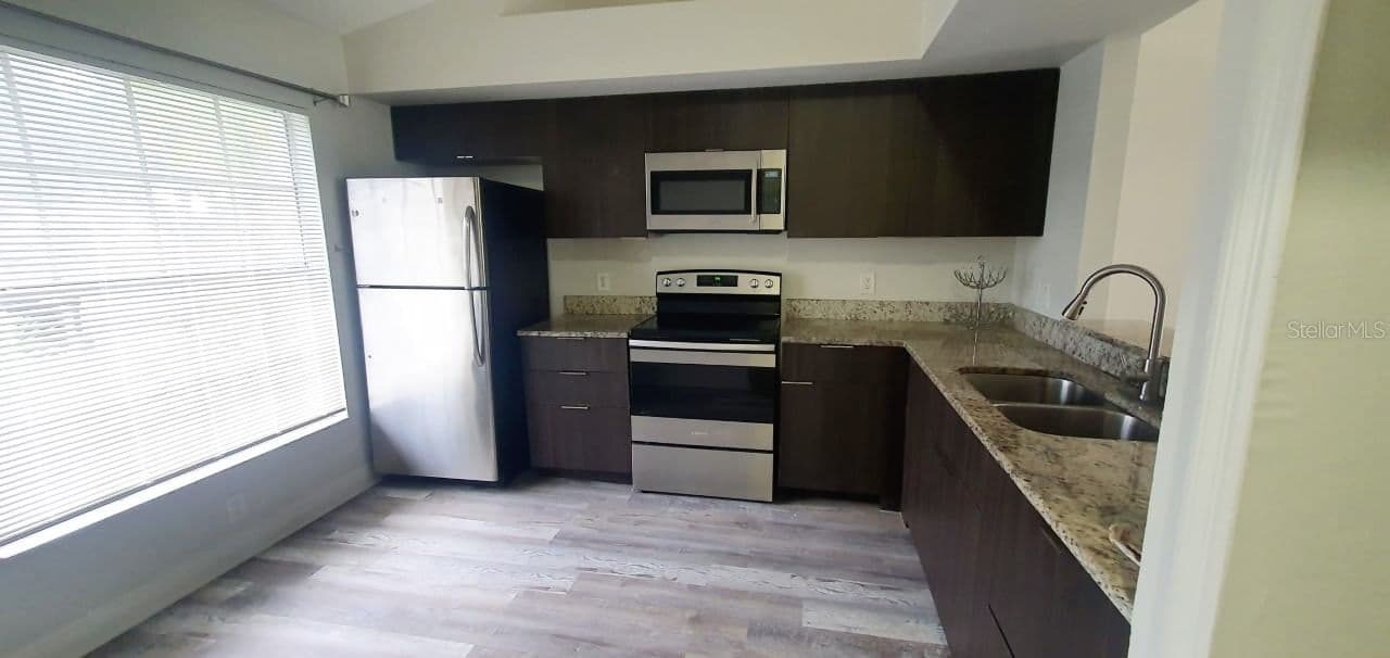 1215 BAREFOOT BAY