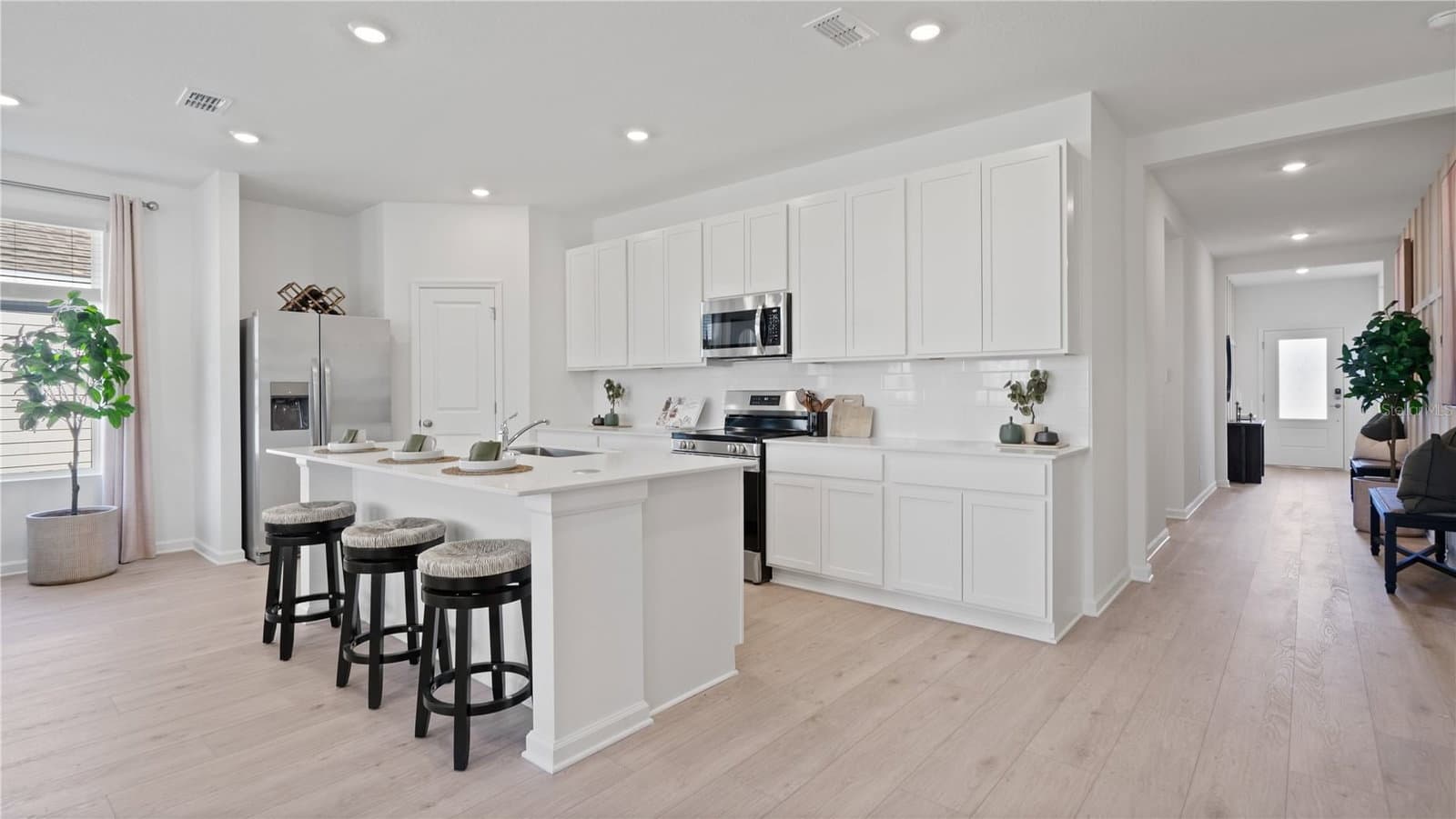 5215 HAVEN VIEW