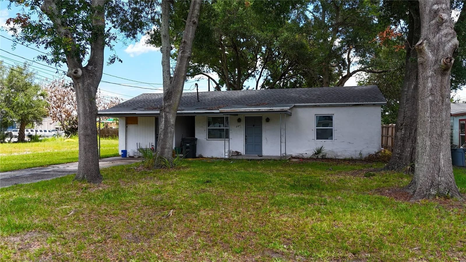 721 WOODLAND