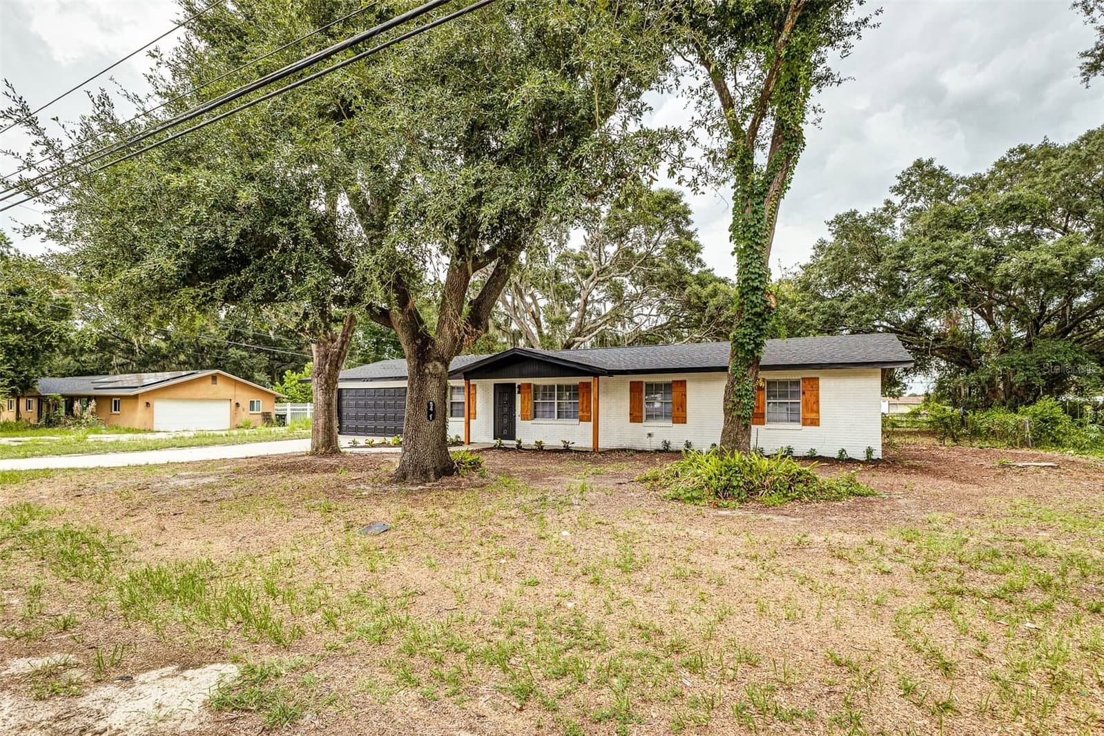 5421 LAKE LUTHER