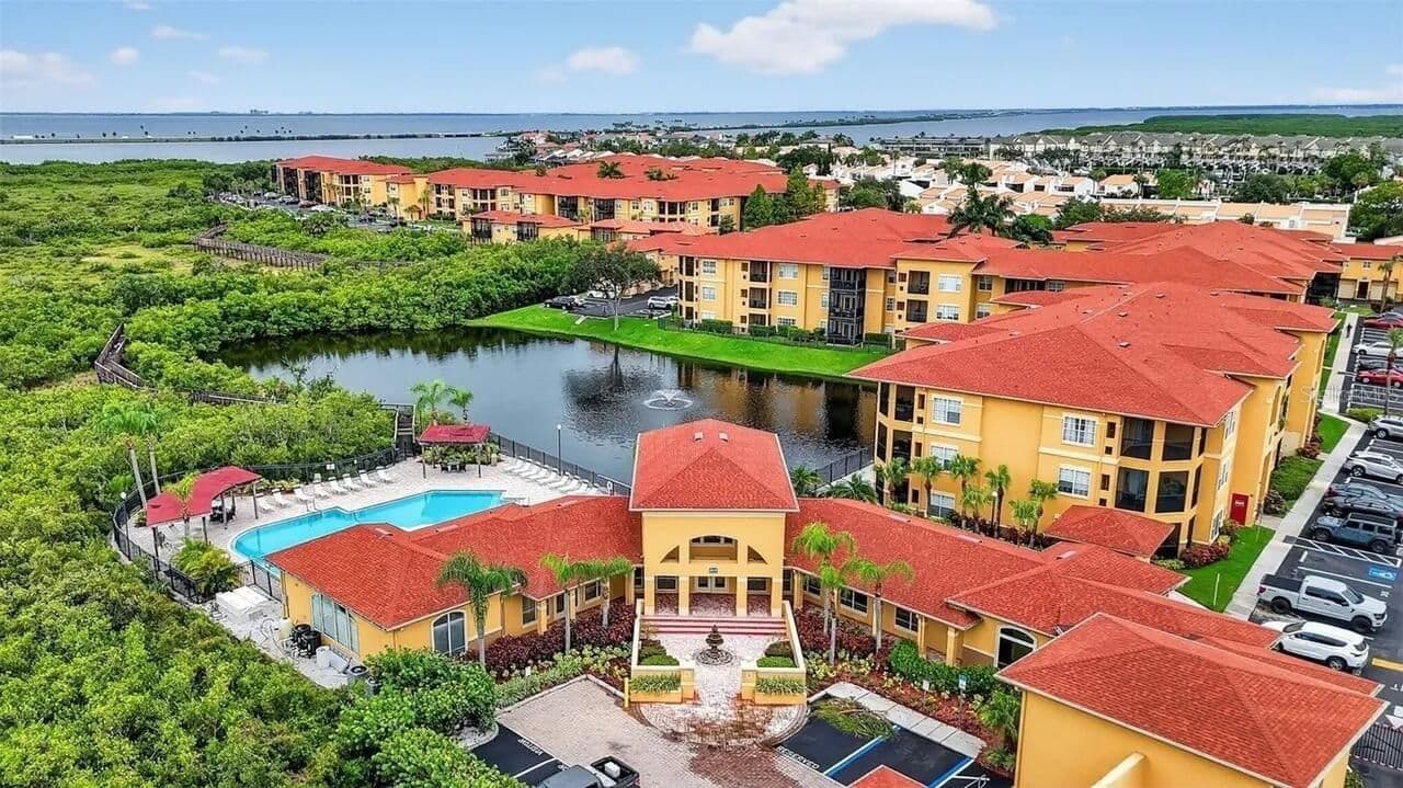 4333 BAYSIDE VILLAGE