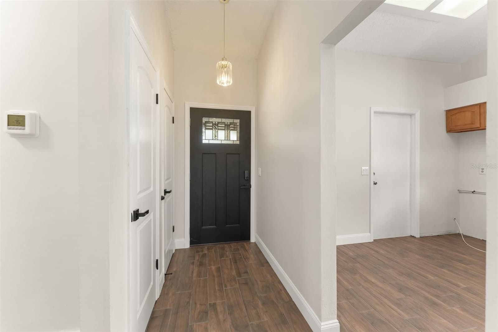 2458 LONG MEADOW