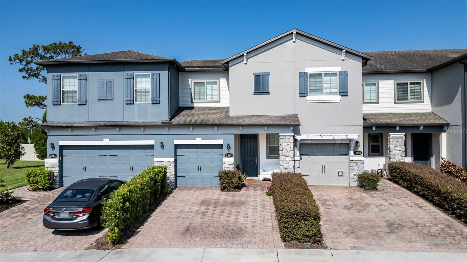 2840 WHITE ISLE LN