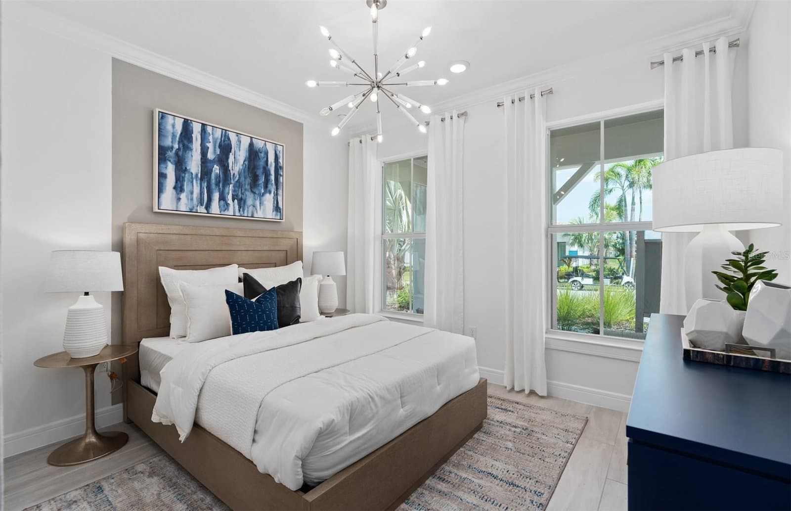 6807 SUNRISE COVE DRIVE