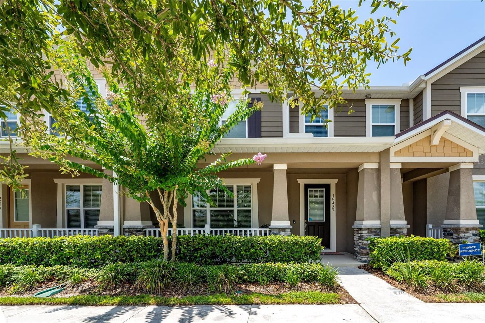 10239 HIGHLINE CREST