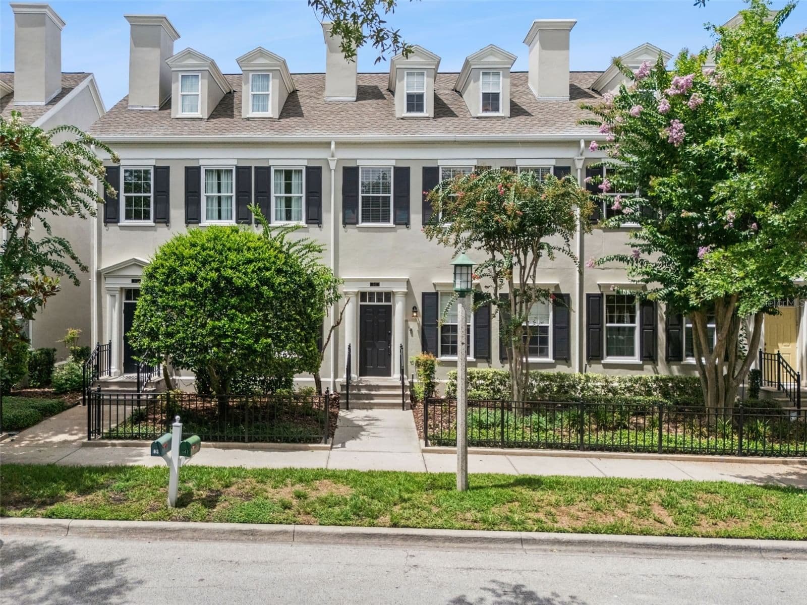 641 MULBERRY