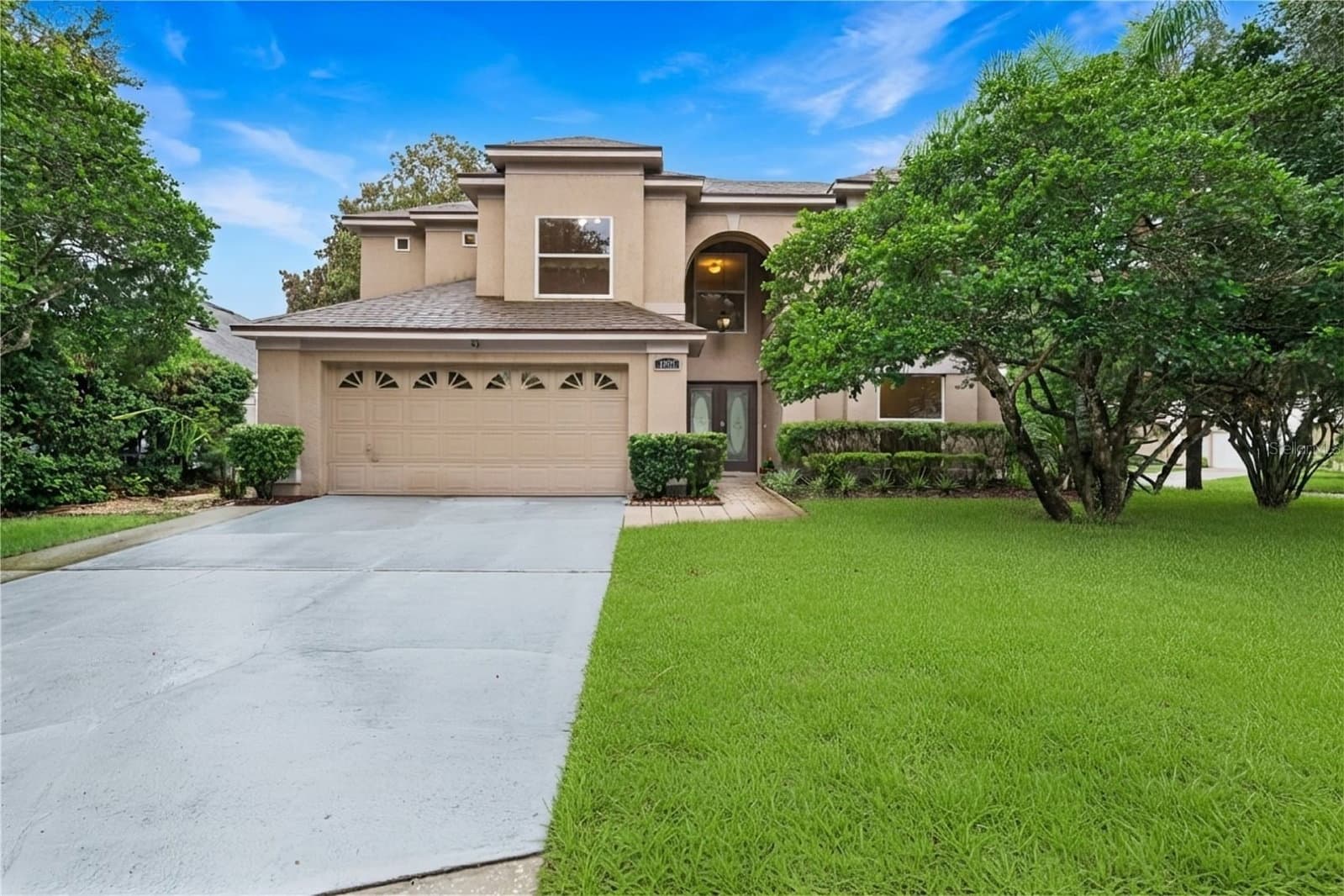 1025 OCEANBREEZE