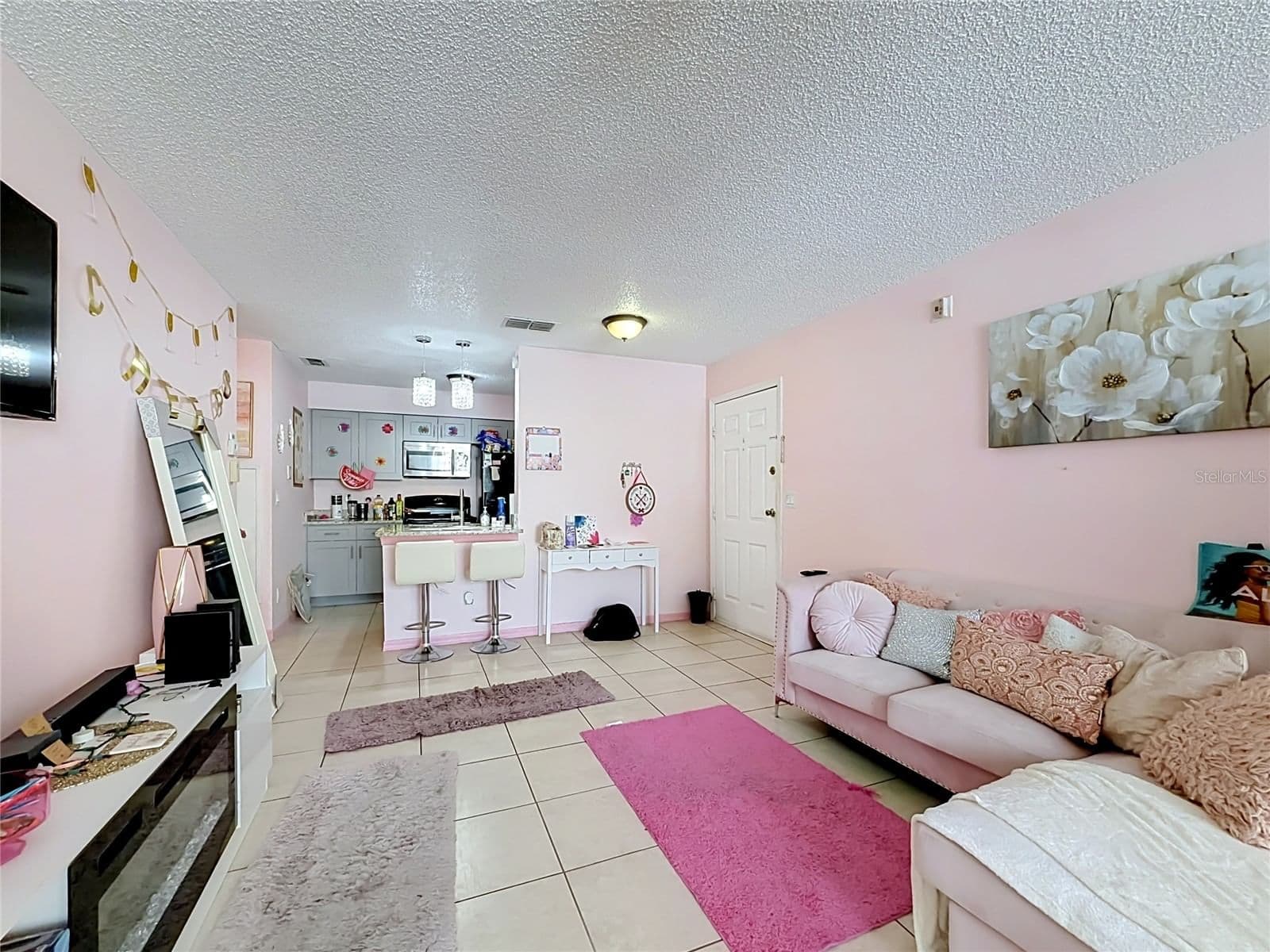 1081 HIAWASSEE