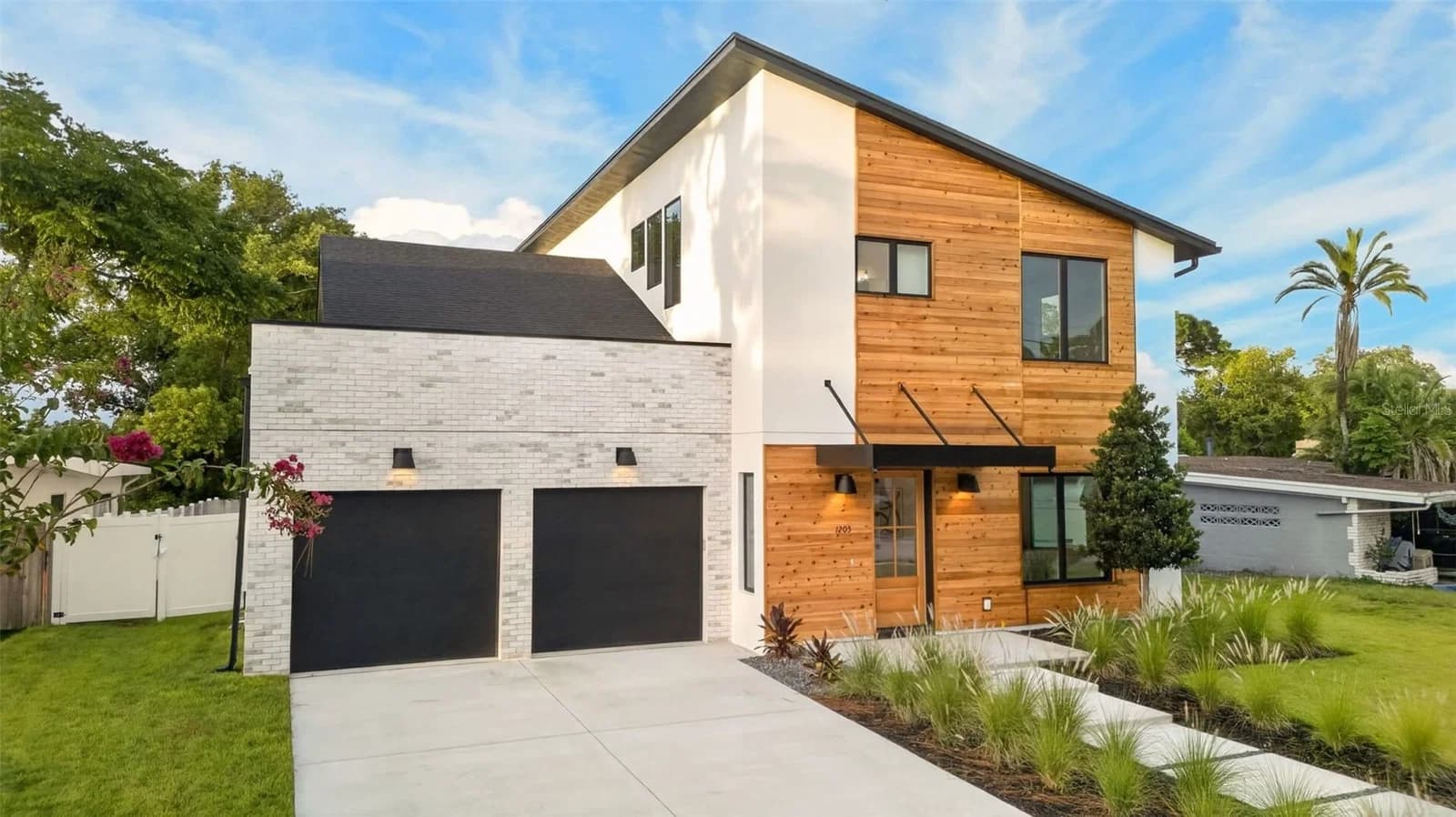 1205 FALCON Drive