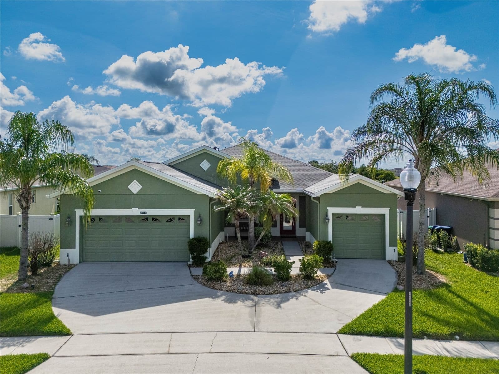 2317 CROSSTON
