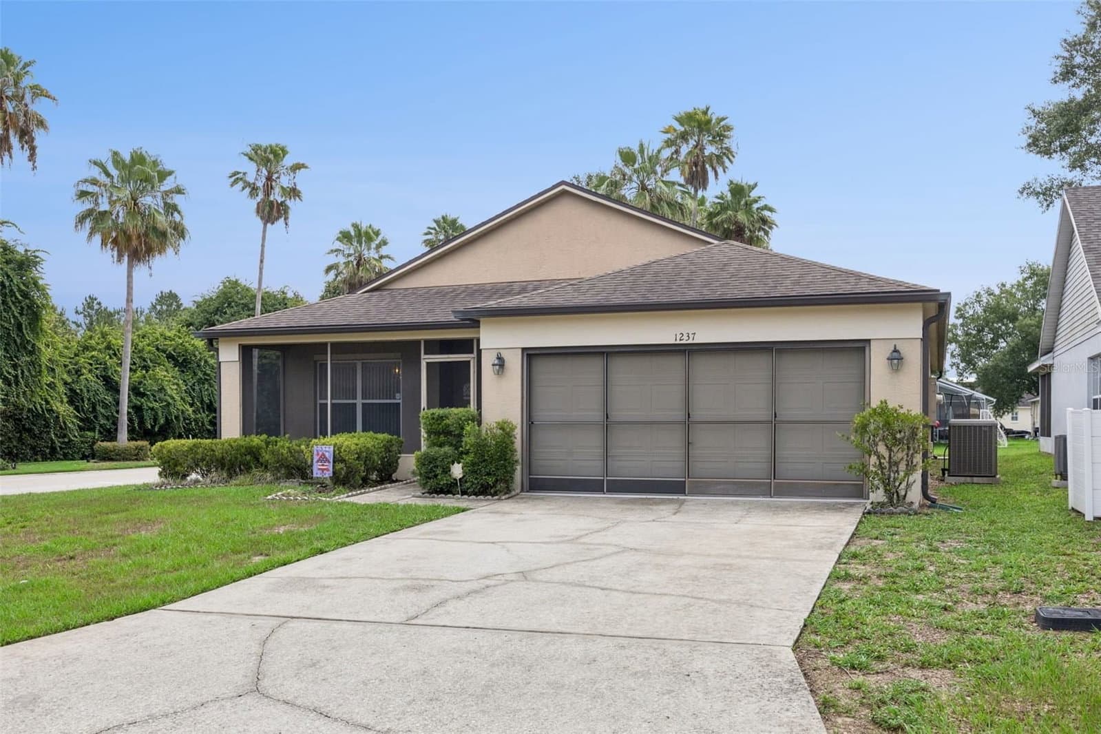 1237 WOODFLOWER