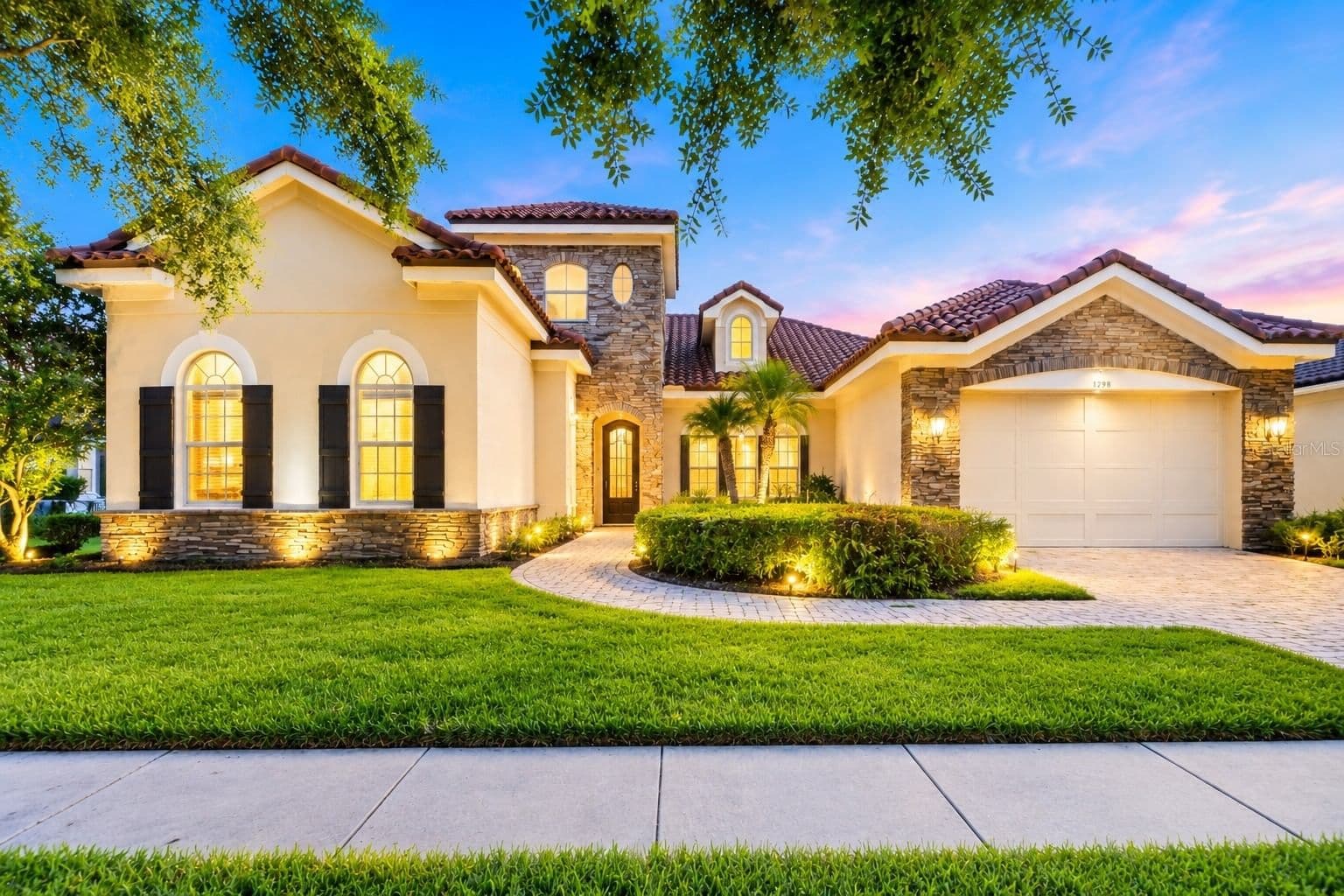 1298 BELLA VISTA