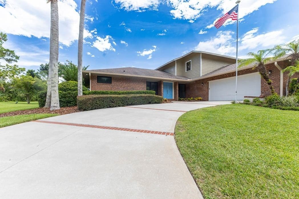 403 TIMBER RIDGE