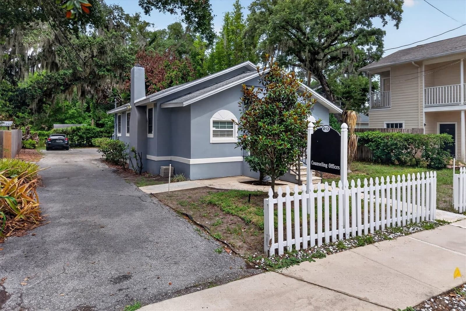 813 FERN CREEK