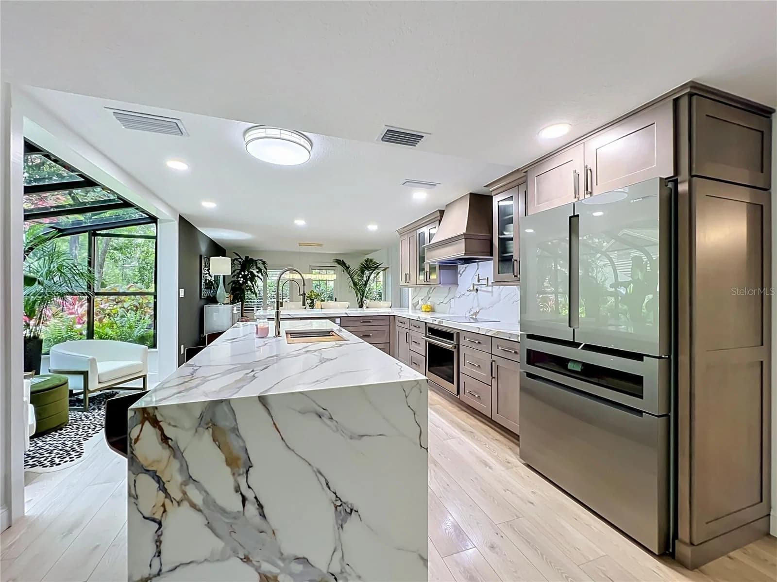Photo 4 of 128 WOODMILL Road