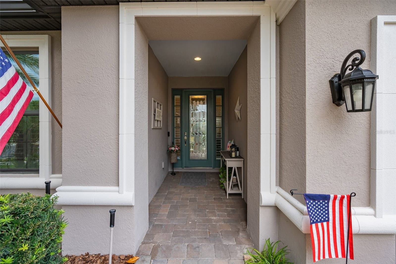1389 ZEEK RIDGE