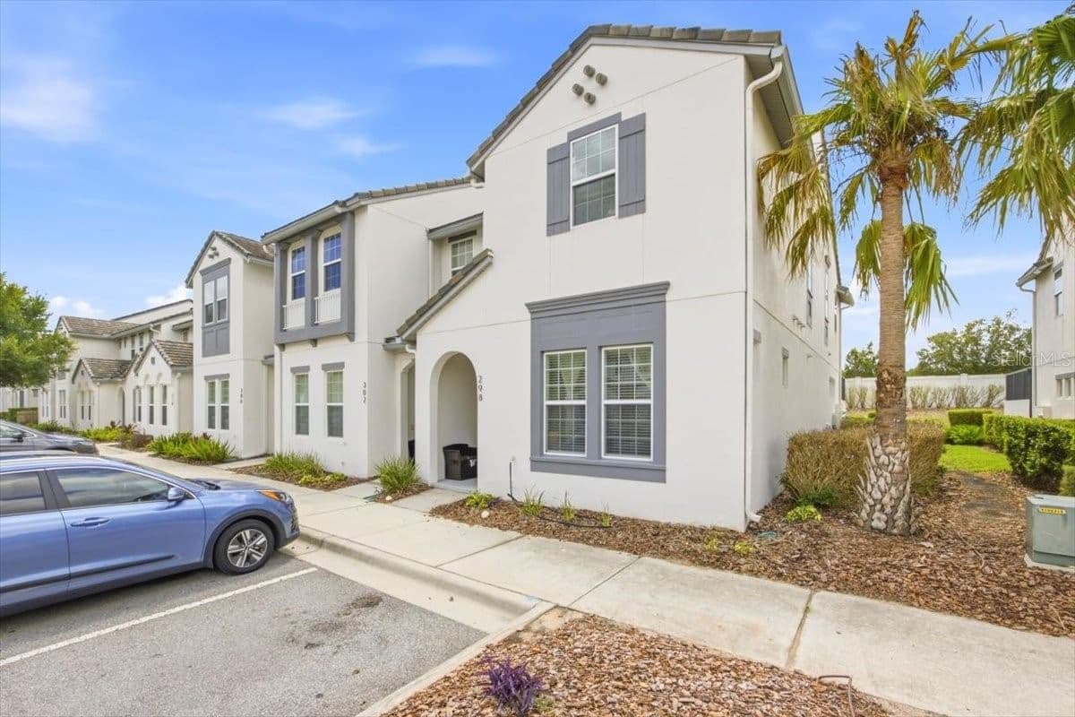 298 CAPTIVA
