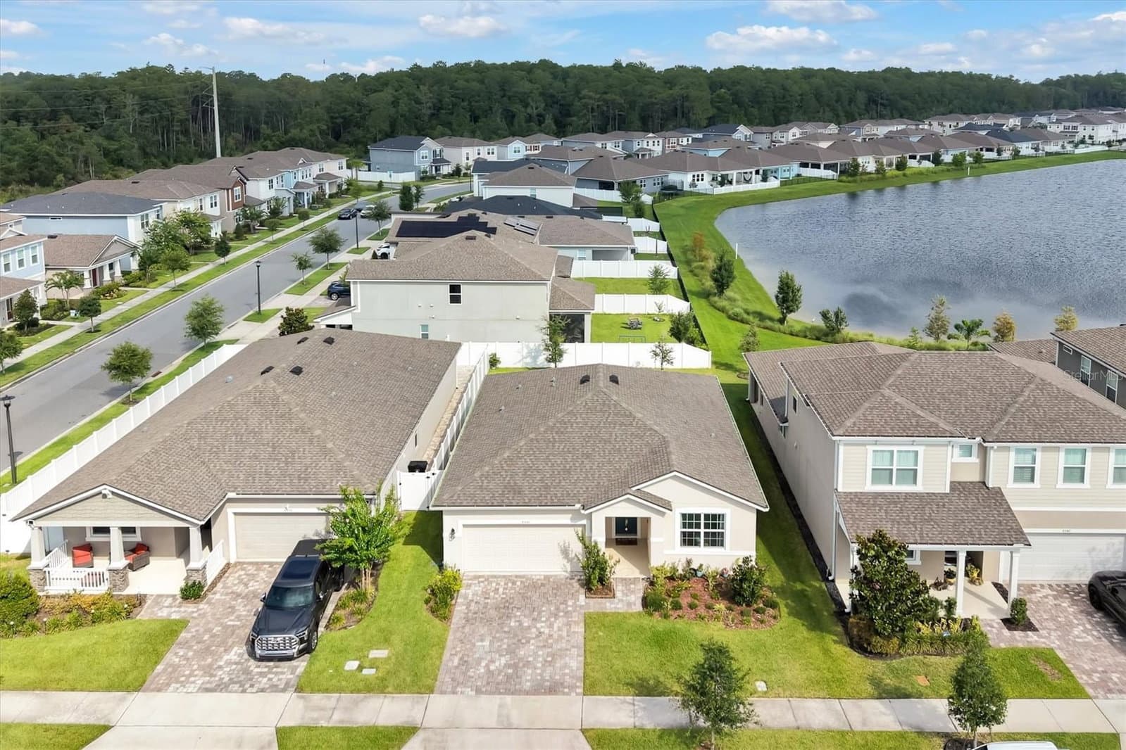 8560 COMPASS POINT