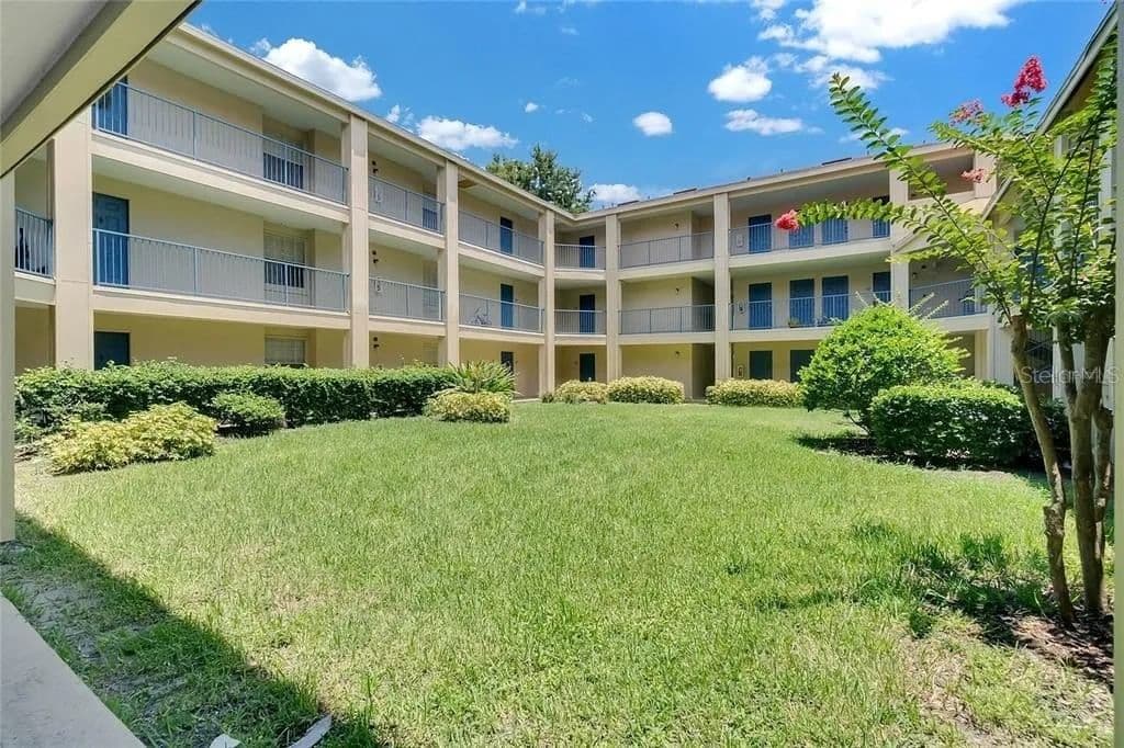 7310 WESTPOINTE