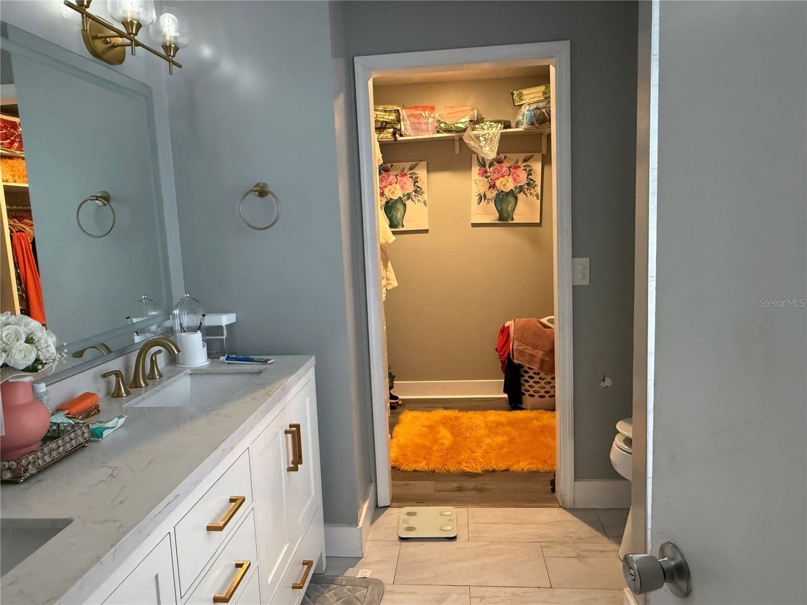 Photo 4 of 2665 STALEY